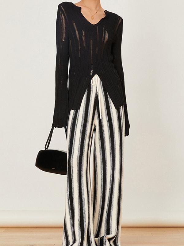 V Neck Cutout Slit Knit Product Image