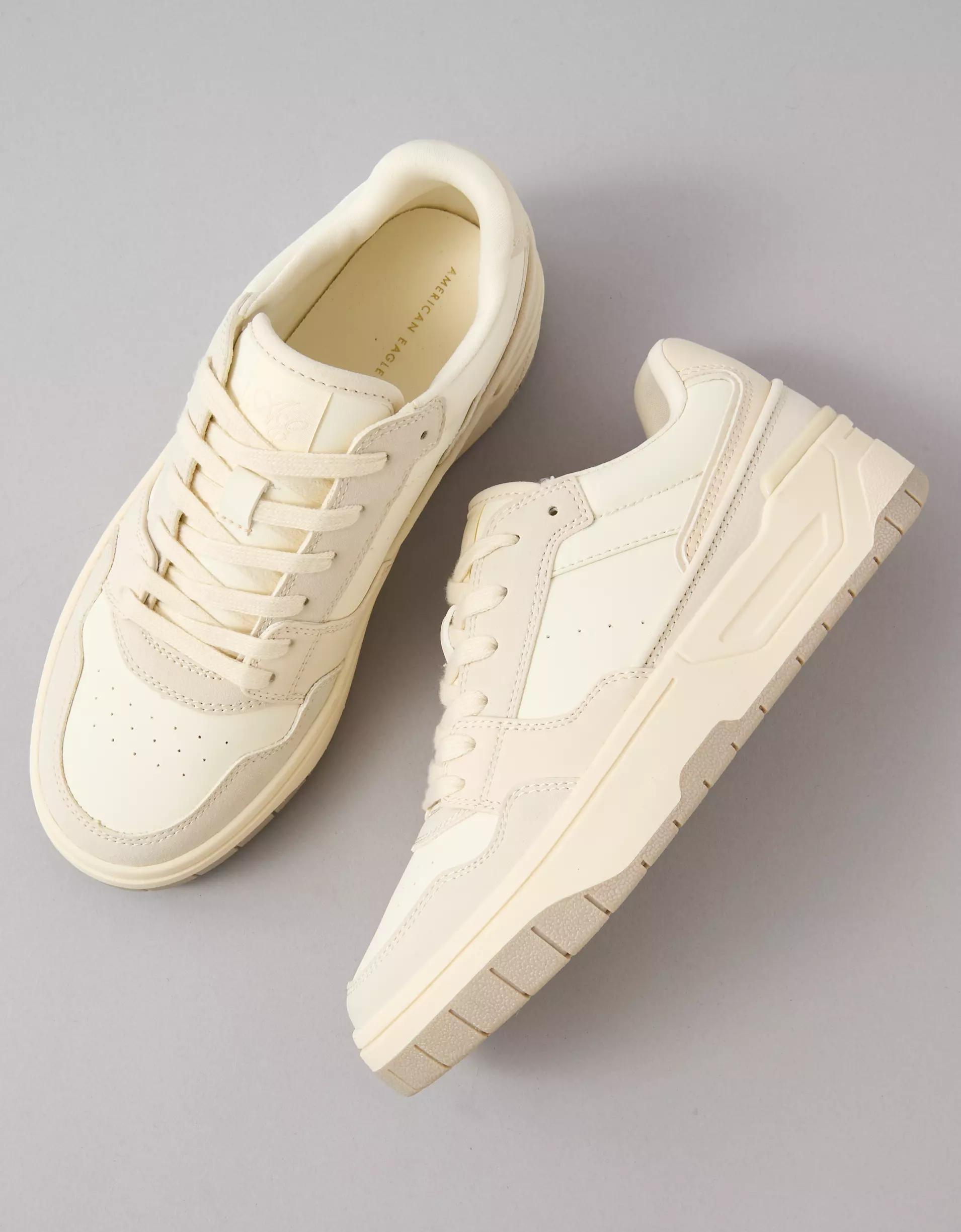 AE Varsity Retro Sneaker Product Image