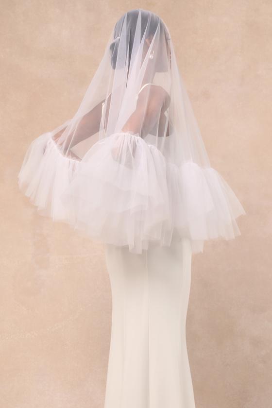 Lalith White Tulle Ruffled Veil Product Image