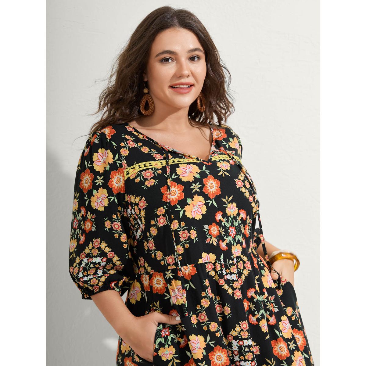 Plus Size Boho Print Waist Stretchy Midi Dress BlackFlower Women Boho Notched collar Half Sleeve Curvy BloomChic 28/5X Product Image