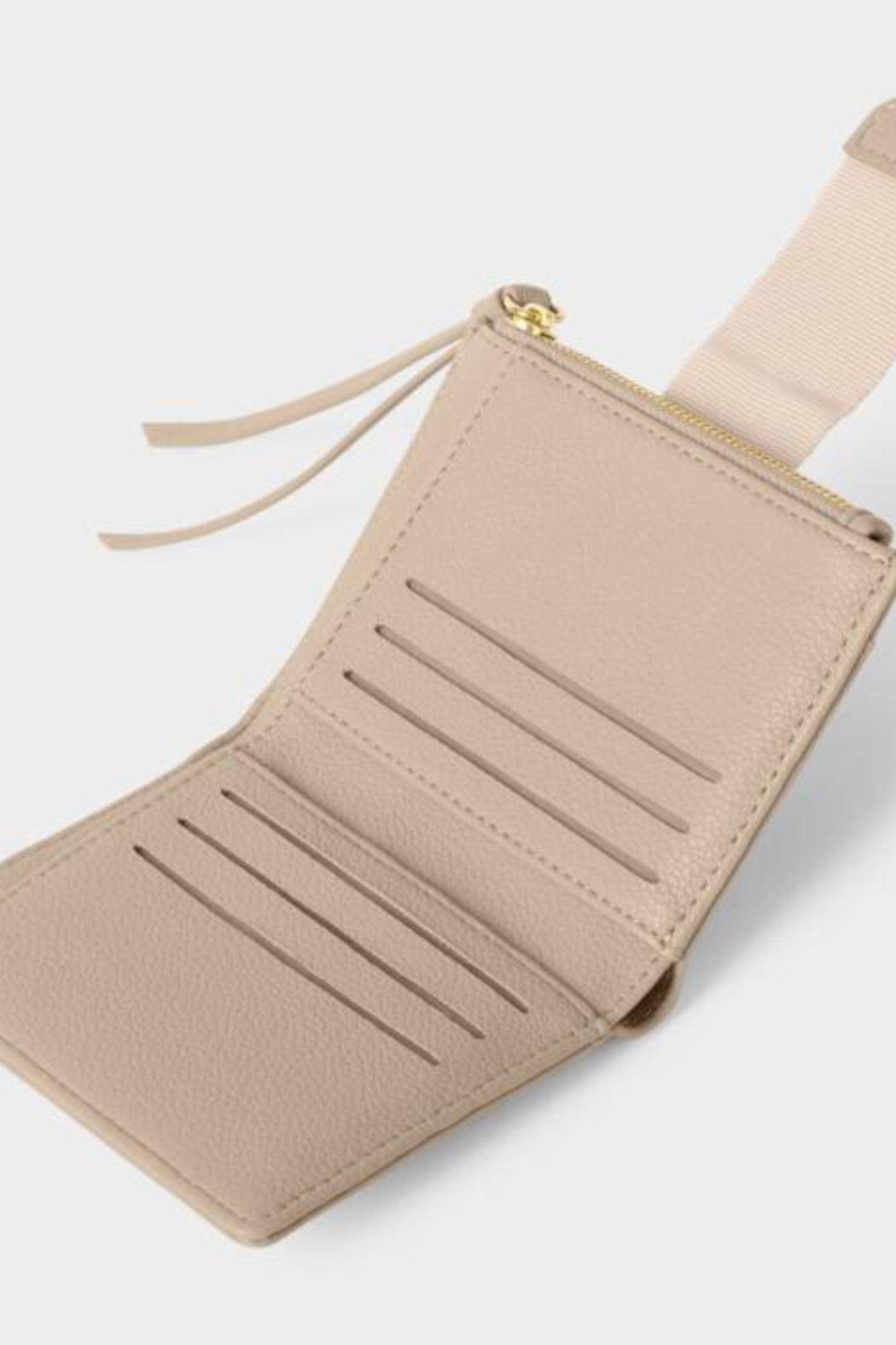 Hallie Purse Product Image