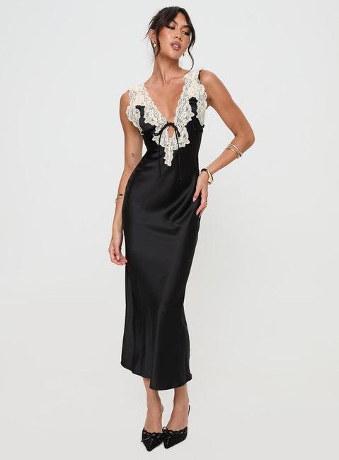 Nourish Maxi Dress Black Product Image