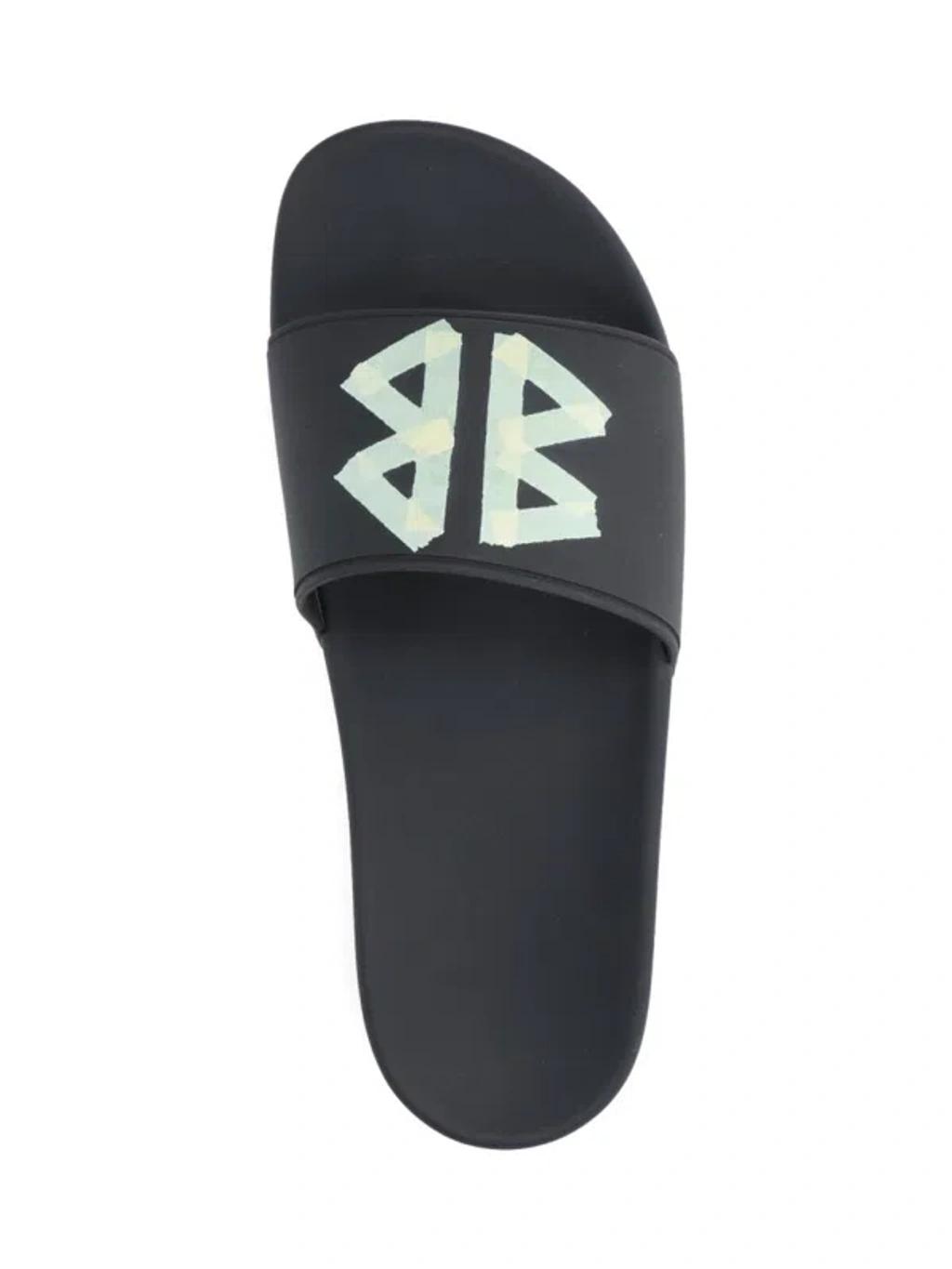 BALENCIAGA Black Sandals With Maxi Contrasting Logo In Tech Fabric Man In Multicolor Product Image