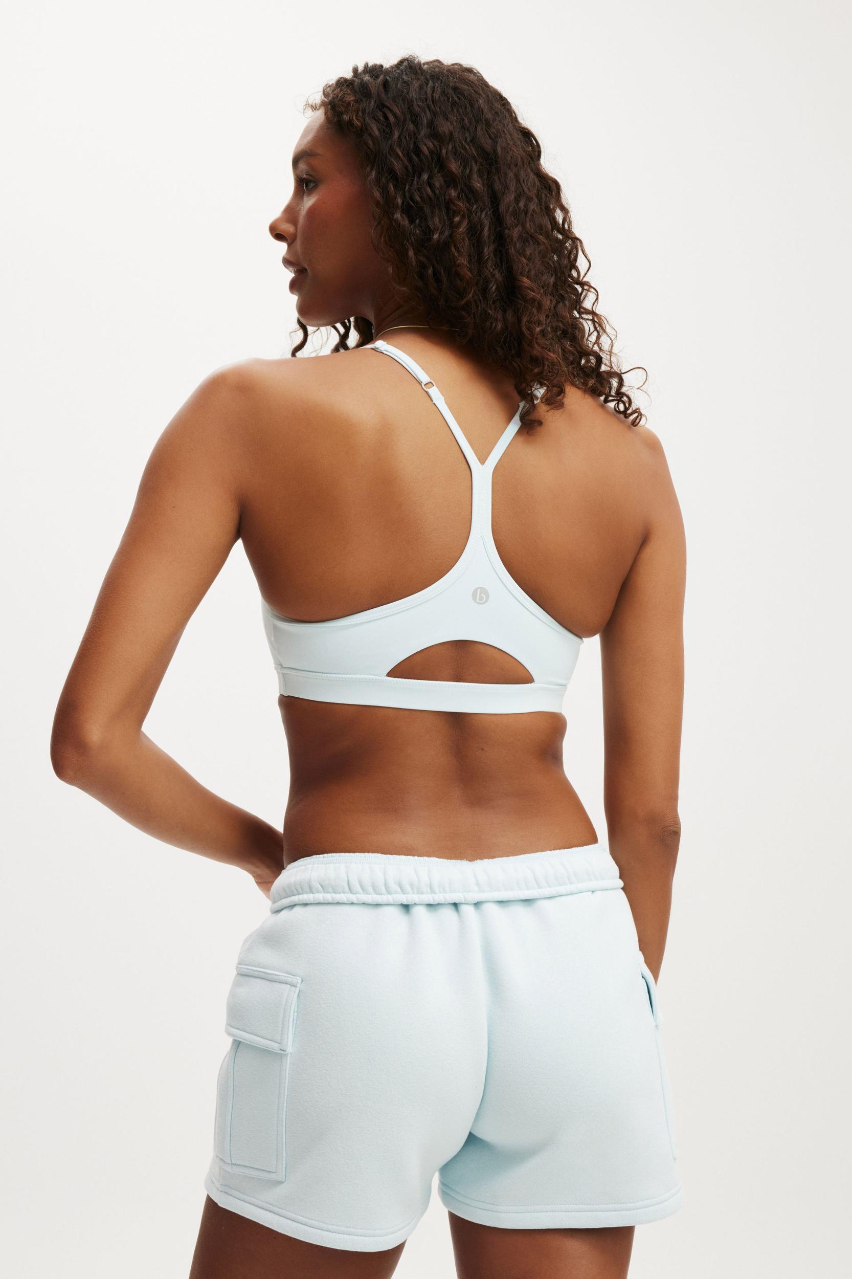 365 Keyhole Crop Product Image