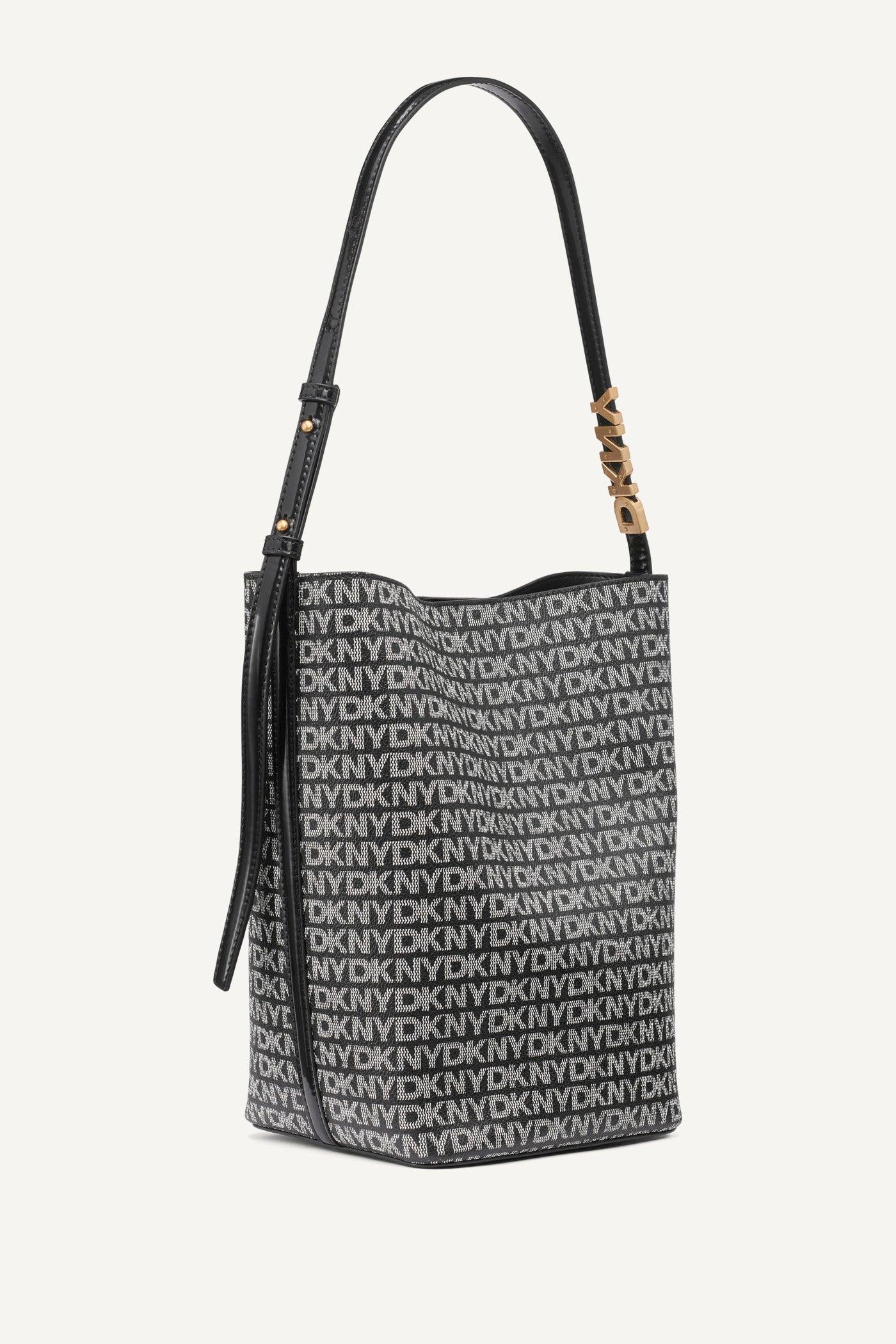 AVRIL LOGO BUCKET BAG Product Image