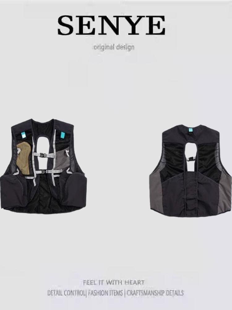 V-Neck Panel Mesh Crop Buckle Cargo Vest Product Image