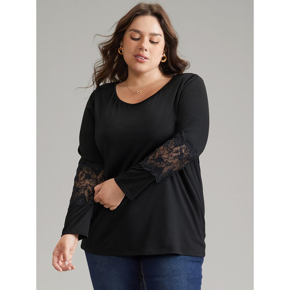 Plus Size Guipure Lace Plain Mesh T-shirt Black Women Casual See through Plain Round Neck Everyday T-shirts BloomChic 26/4X Product Image