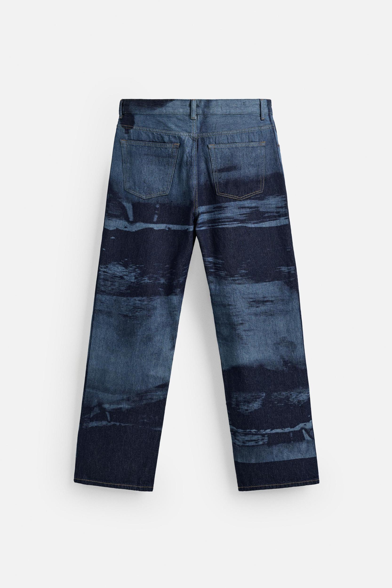 PRINTED RELAXED FIT JEANS Product Image