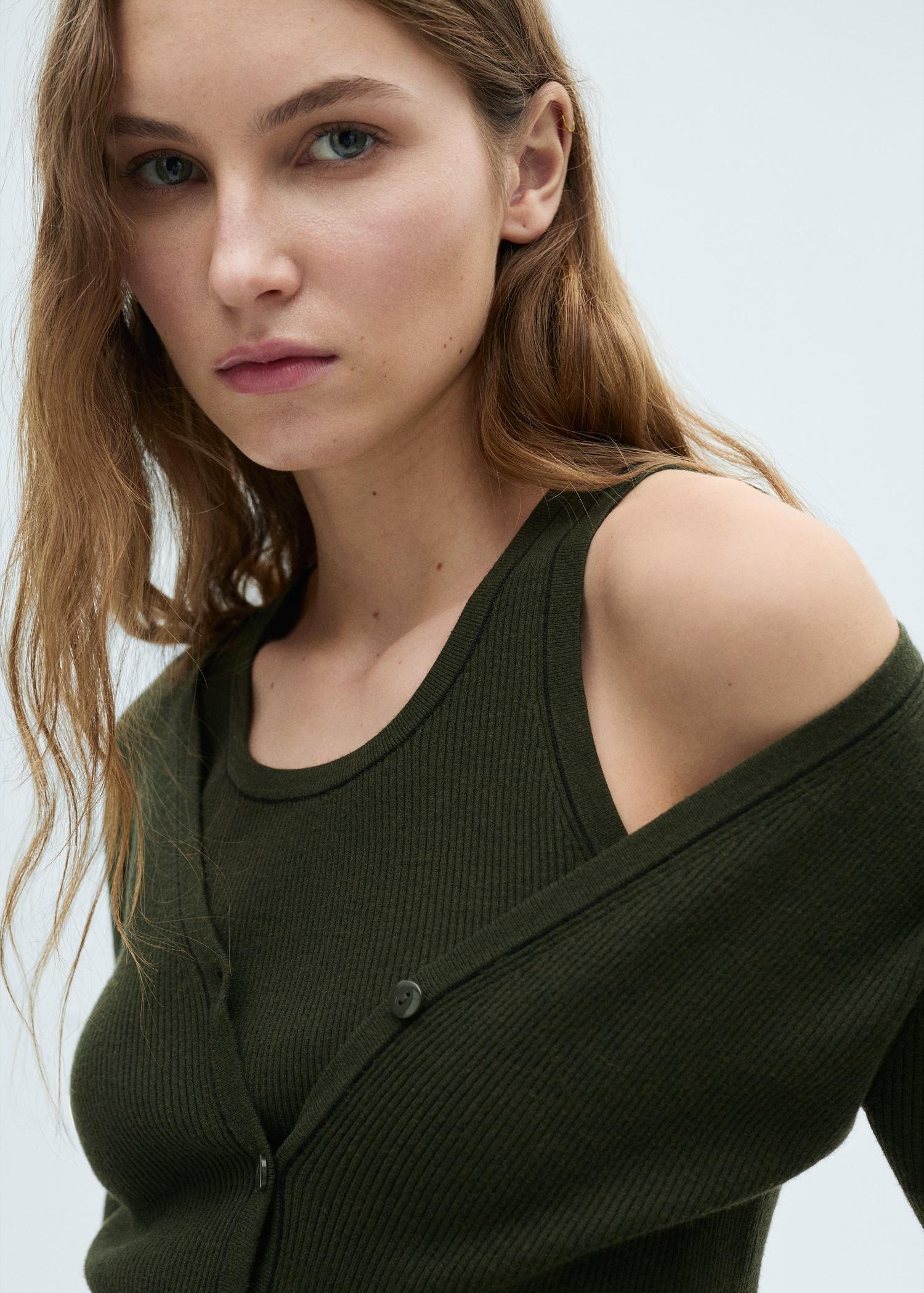 V-neck knitted cardigan - Women | MANGO USA Product Image