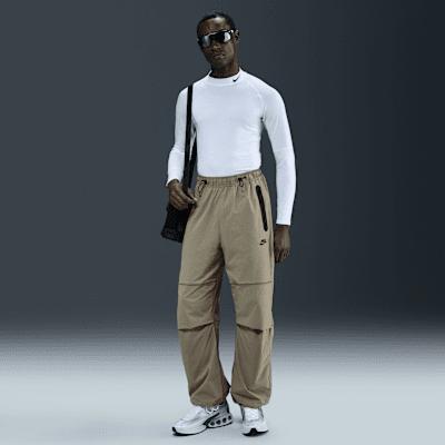 Nike Men's Tech Woven Oversized Pants Product Image