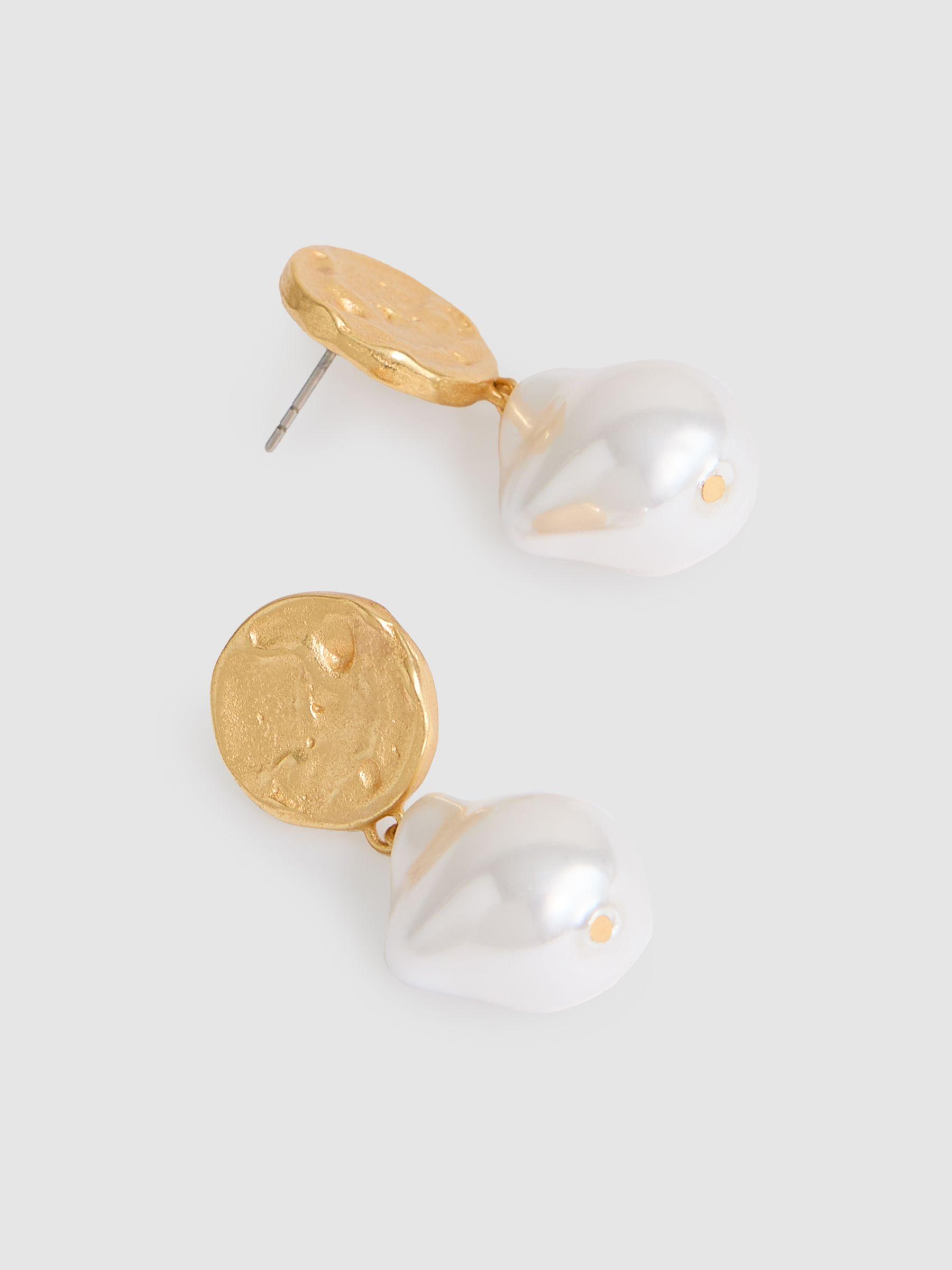 Molten Faux-Pearl Drop Earrings in Gold Tone Product Image