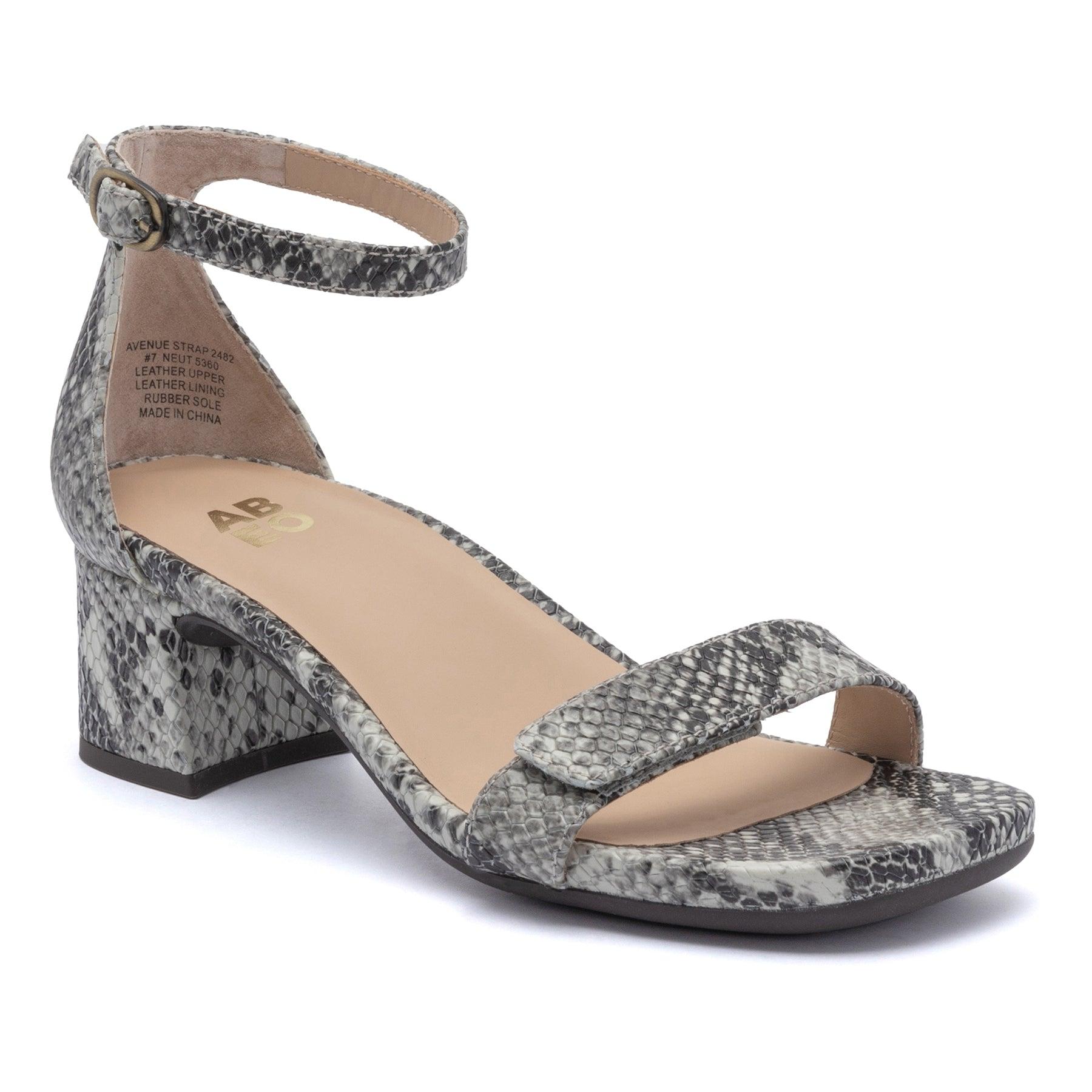 Avenue Strap Female Product Image