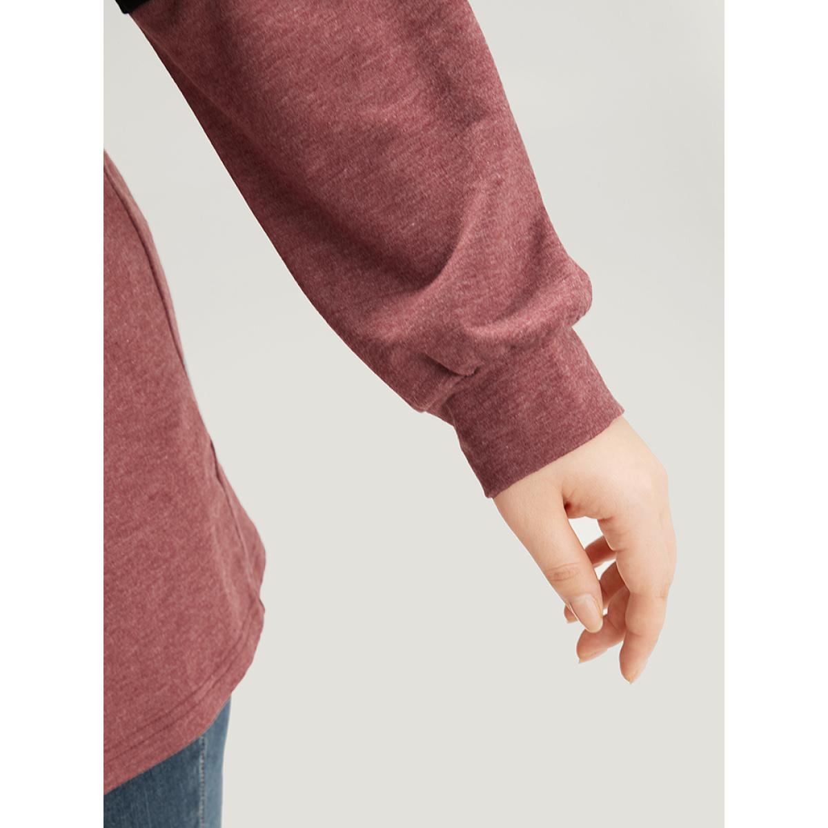 Plus Size Two Tone Patchwork Elastic Cuffs Crisscross Sweatshirt Women Black Casual Elastic cuffs V-neck Dailywear Sweatshirts BloomChic 30/6X Product Image