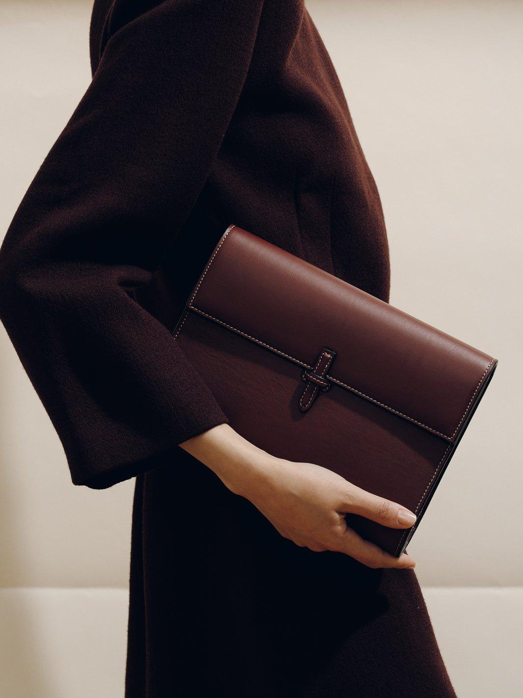 The Large Soft Clutch in Nappa Product Image