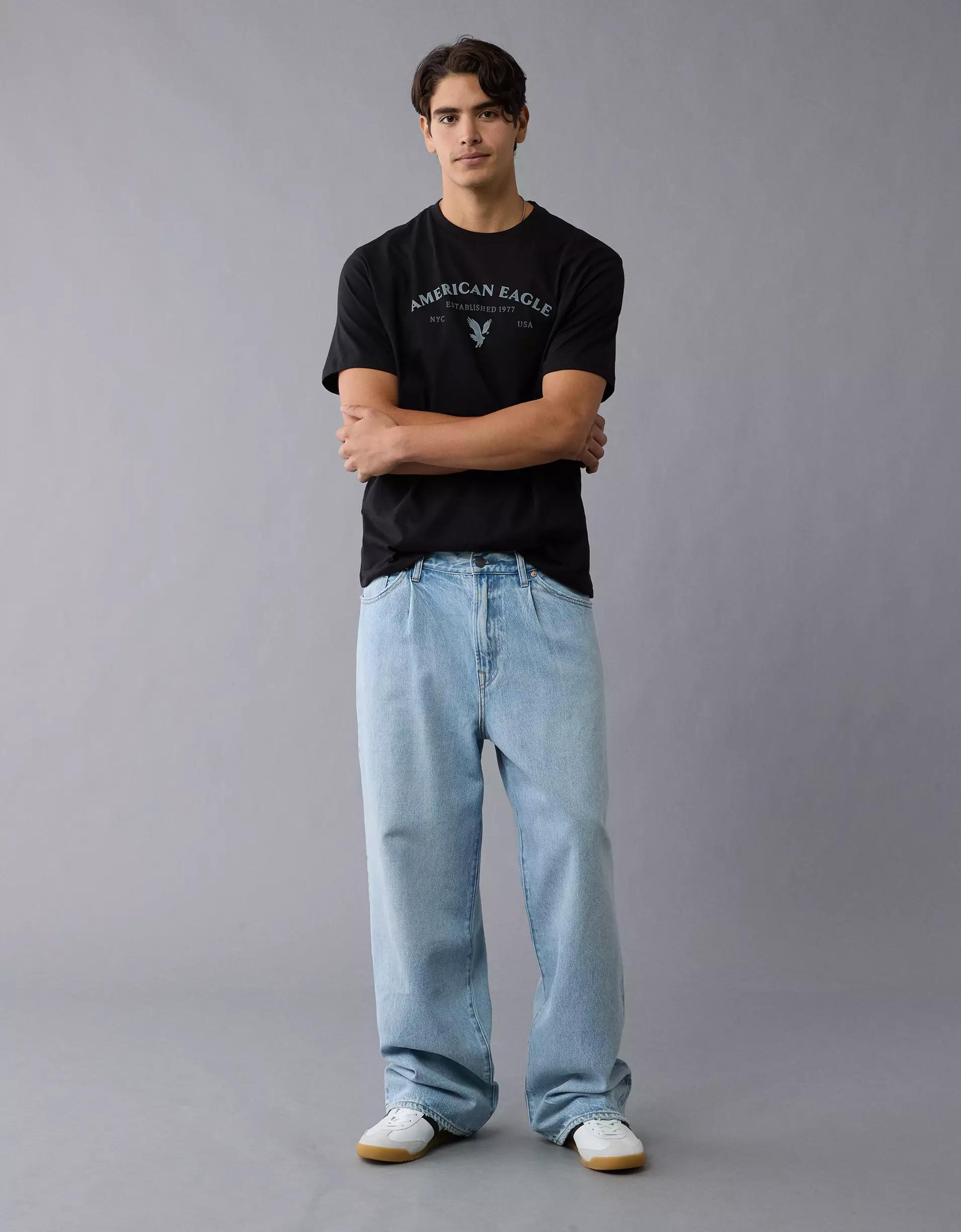 AE Icon Logo Graphic T-Shirt Product Image