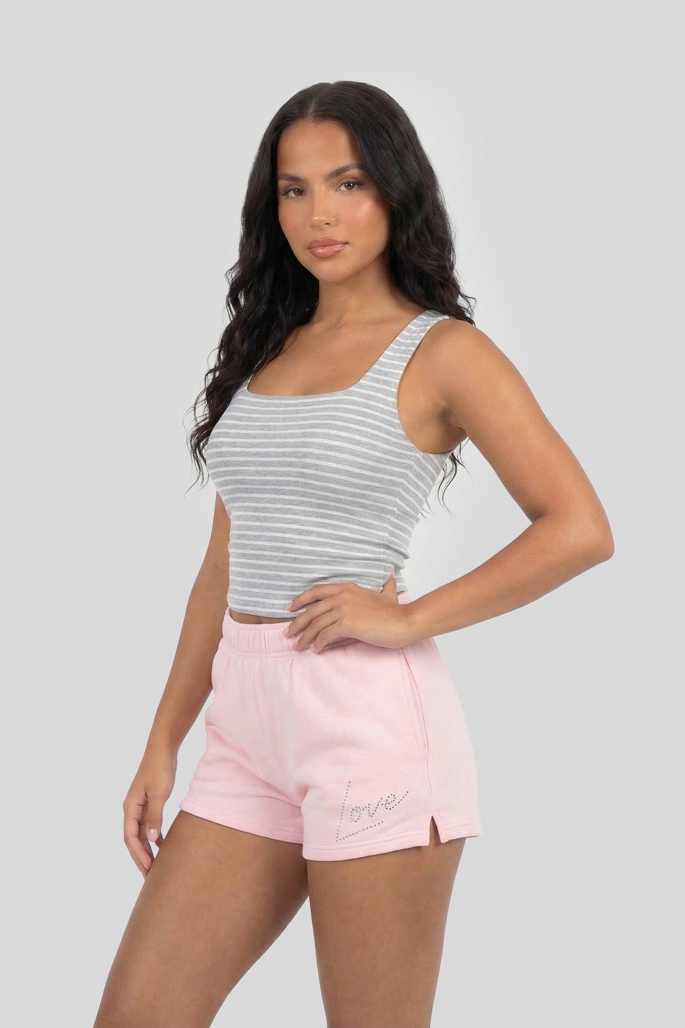 Graphic Fleece Short Female Product Image