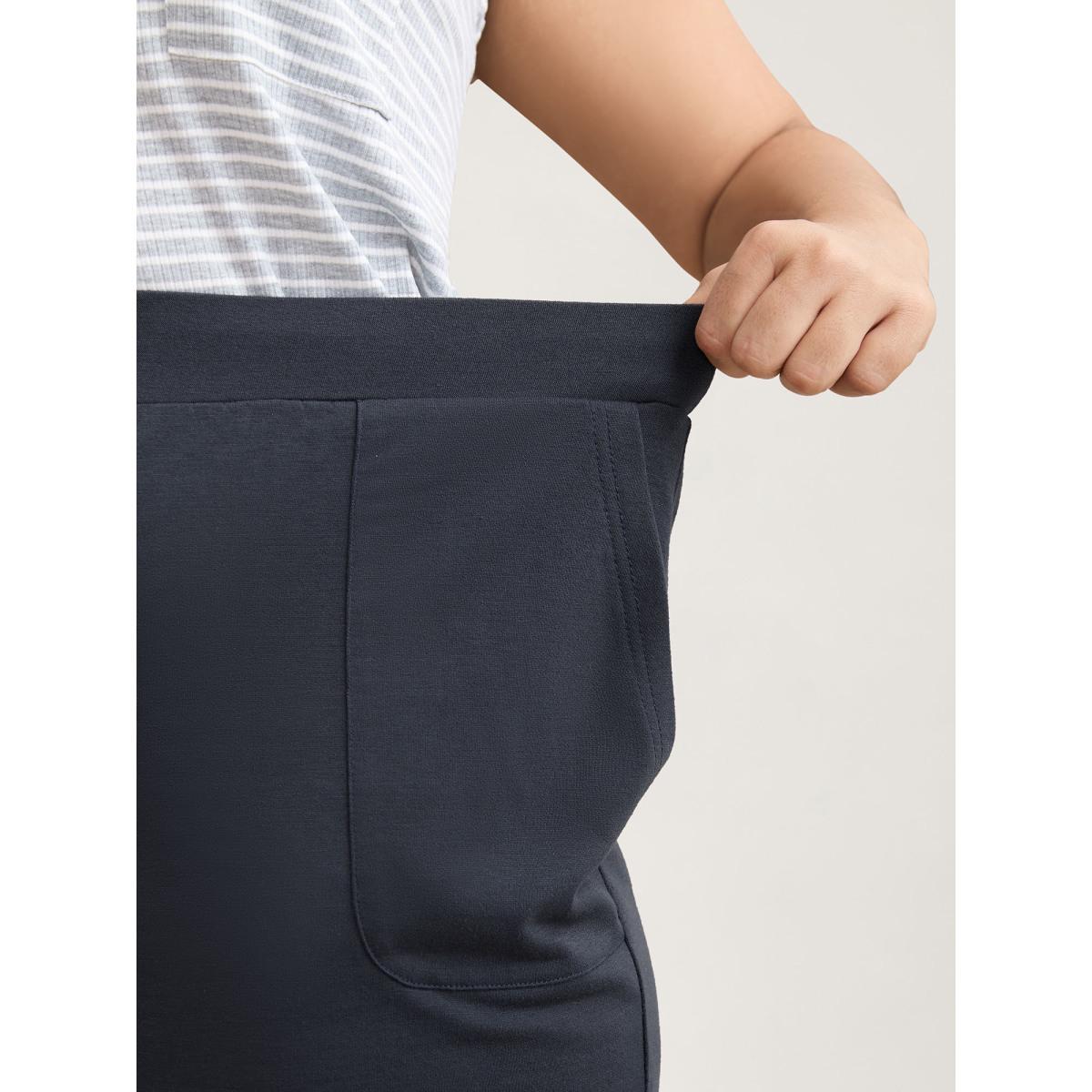 Plus Size Stretchy Waist Split Relaxed Shorts Women Midnight Leisure Slit Loose Casual Shorts BloomChic 26/4X Product Image