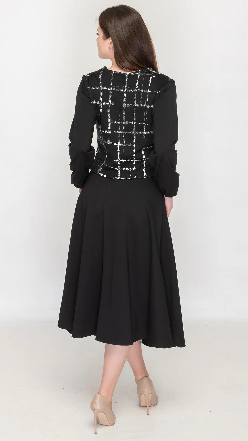 KMW Skirt 1602 33" Product Image