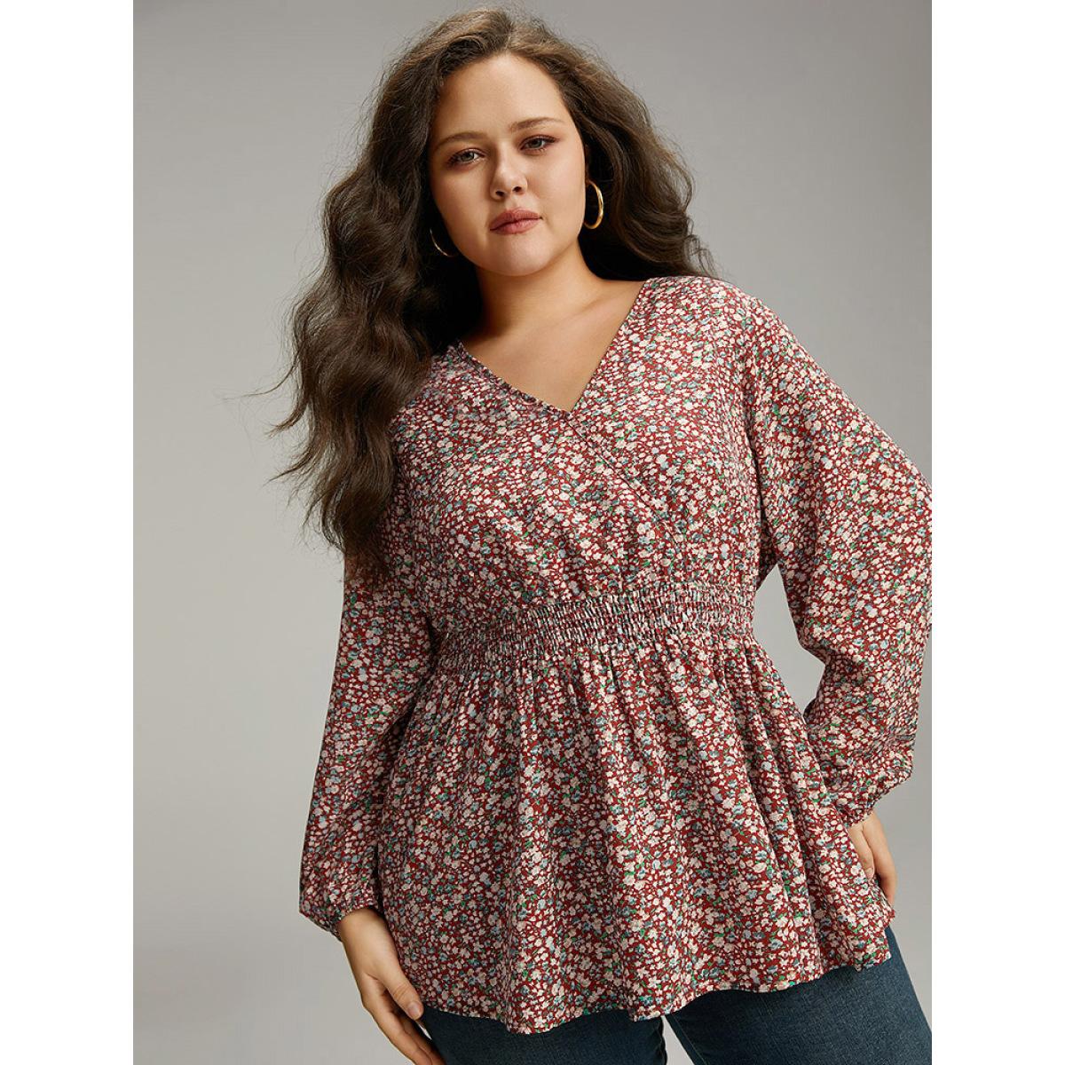 Plus Size Scarlet Ditsy Floral Lantern Sleeve Shirred Blouse Women Elegant Long Sleeve V-neck Dailywear Blouses BloomChic 22-24/3X Product Image