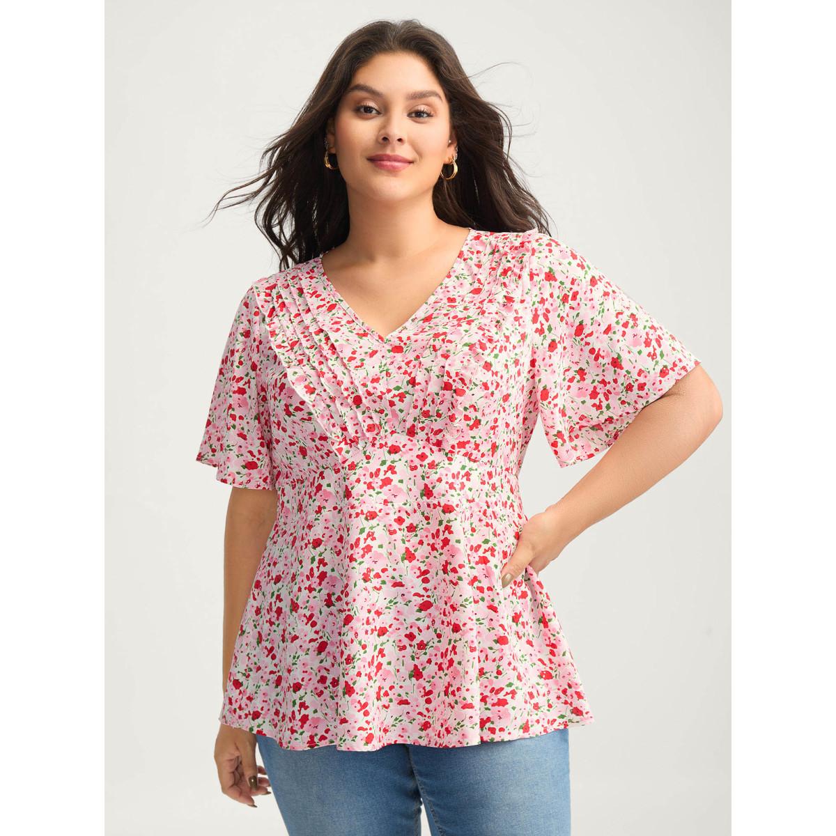 Plus Size Blush Floral Silver Stamp Shirred Waist Blouse Women Short sleeve V-neck Everyday-Elegant Blouses BloomChic 30/6X Product Image