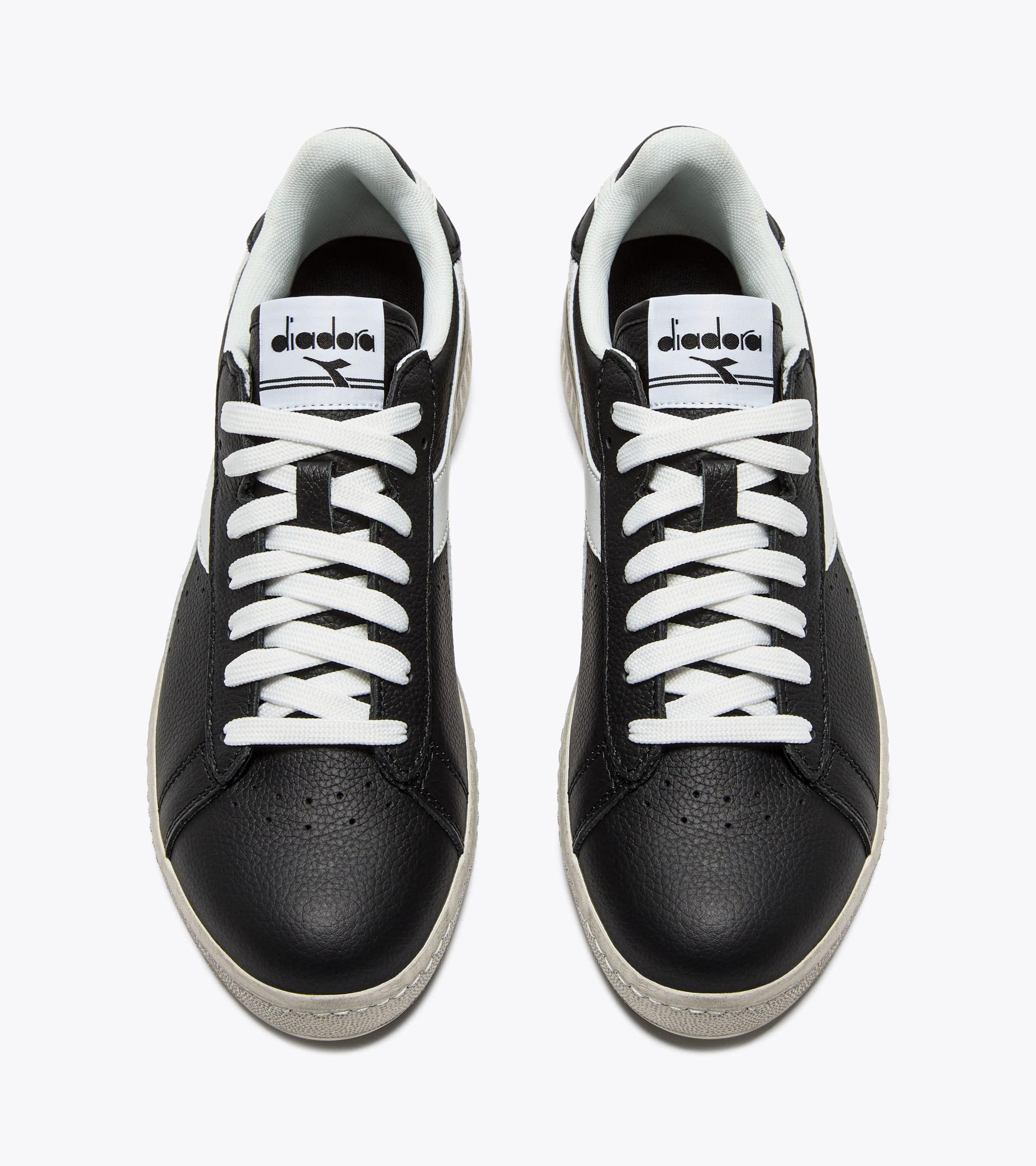 GAME L LOW WAXED Product Image