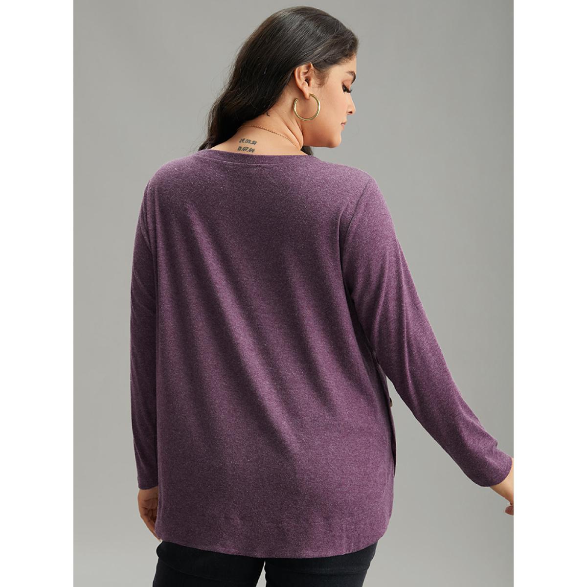 Plus Size Plain Button Detail Curved Hem T-shirt Purple Women Casual Plain Plain Round Neck Dailywear T-shirts BloomChic 10/M Product Image