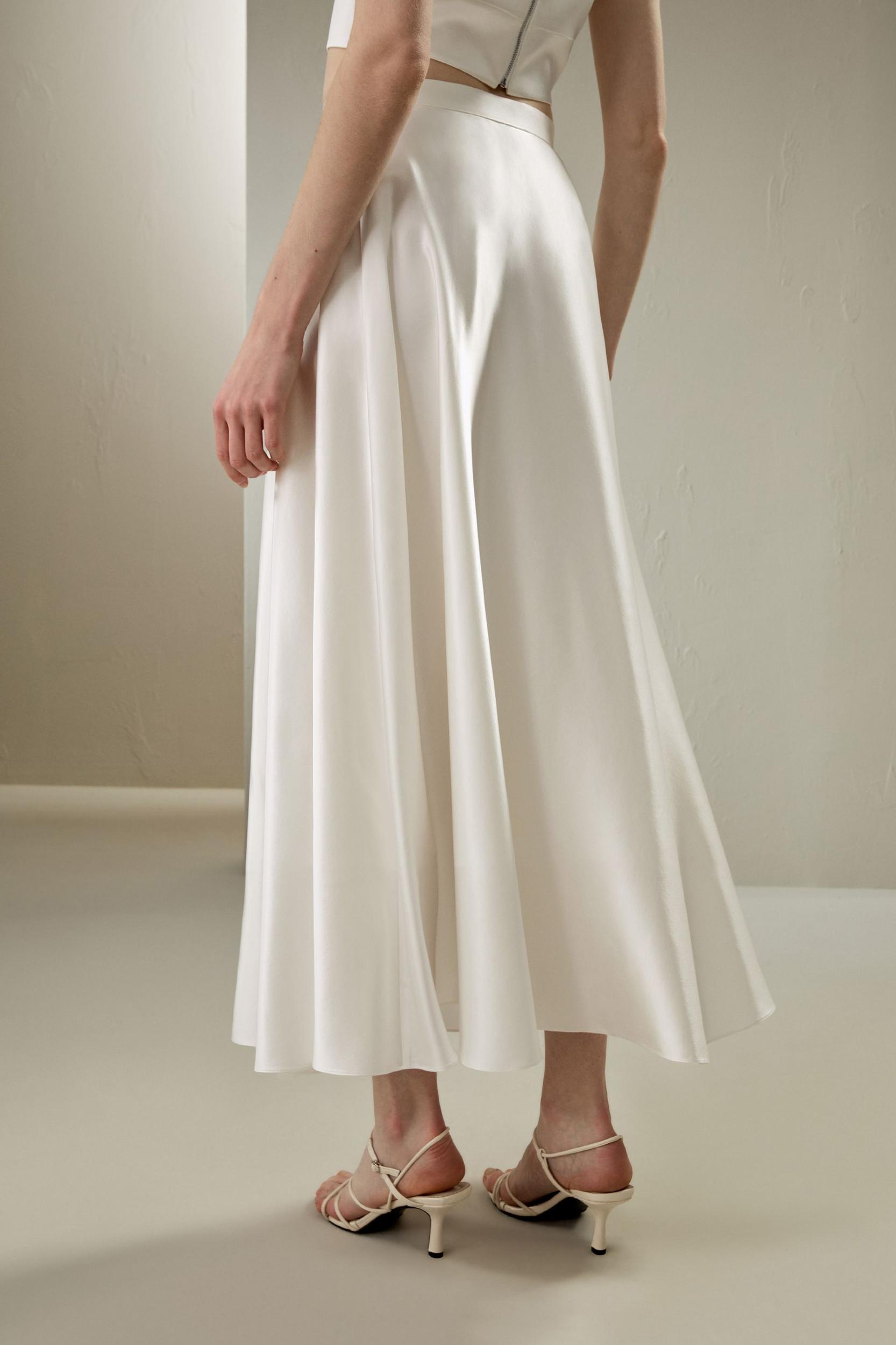 Amaranth Skirt Product Image