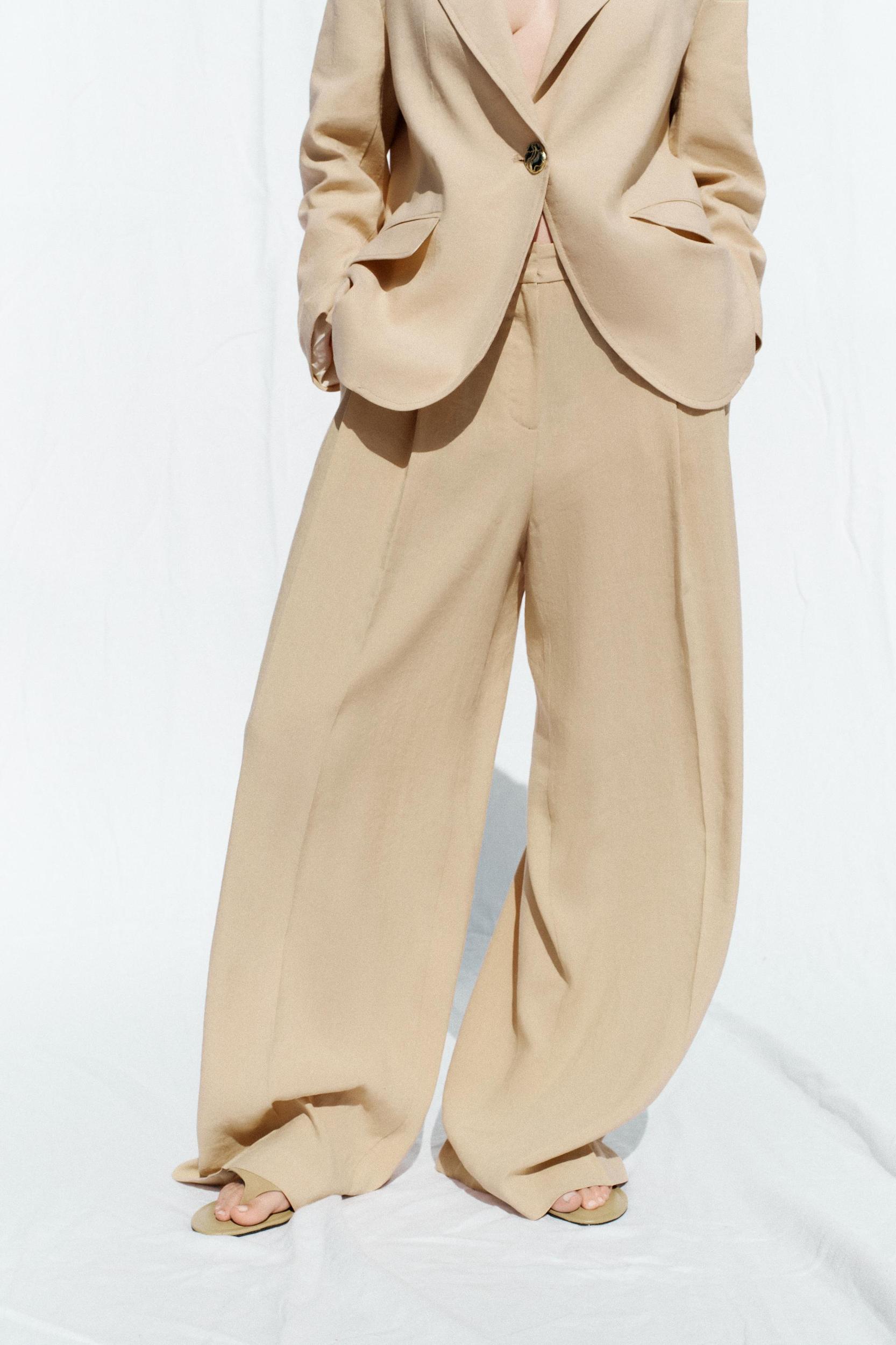 WIDE LEG LINEN PANTS WITH DARTS Product Image