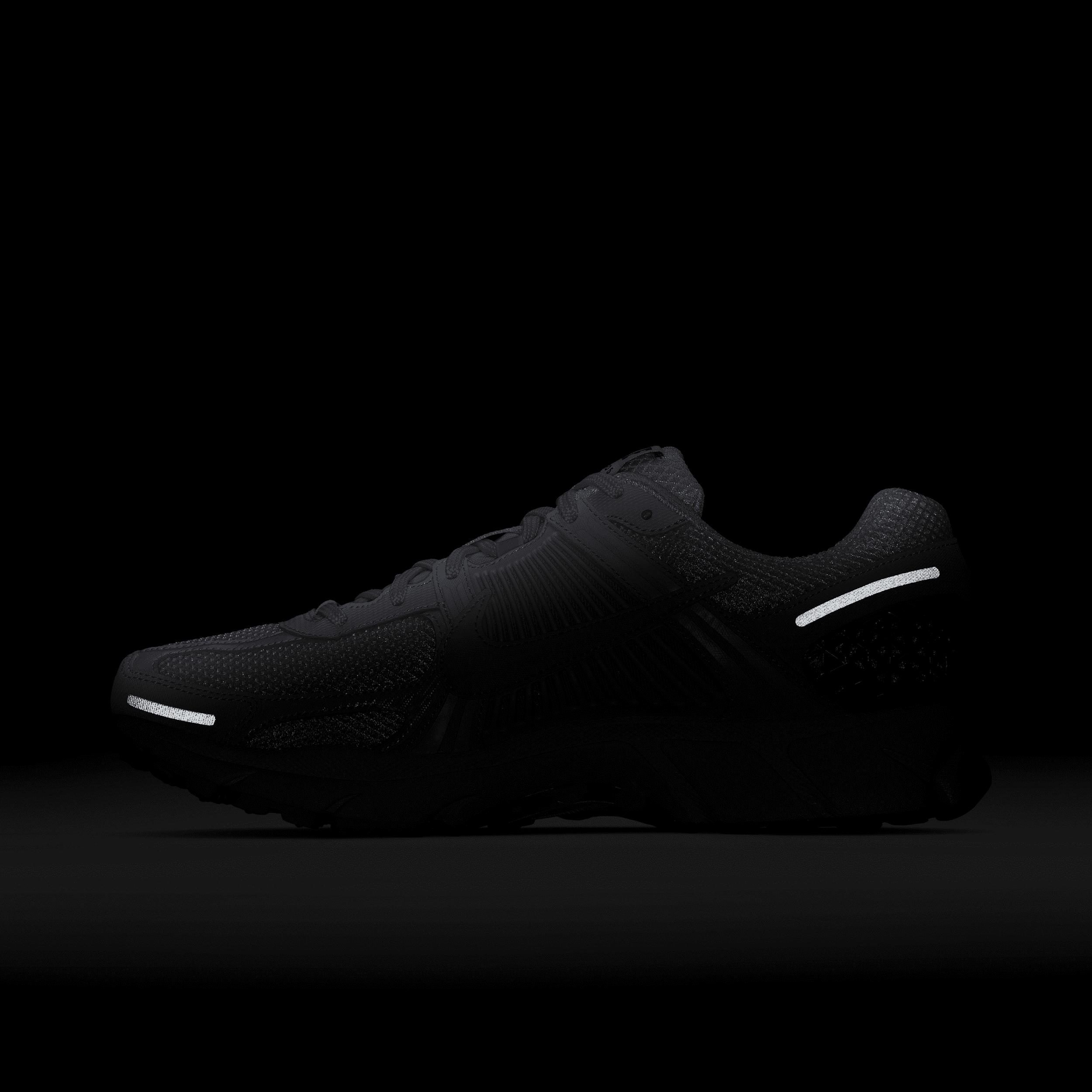 Nike Mens Zoom Vomero 5 Shoes | BV1358-001 Product Image