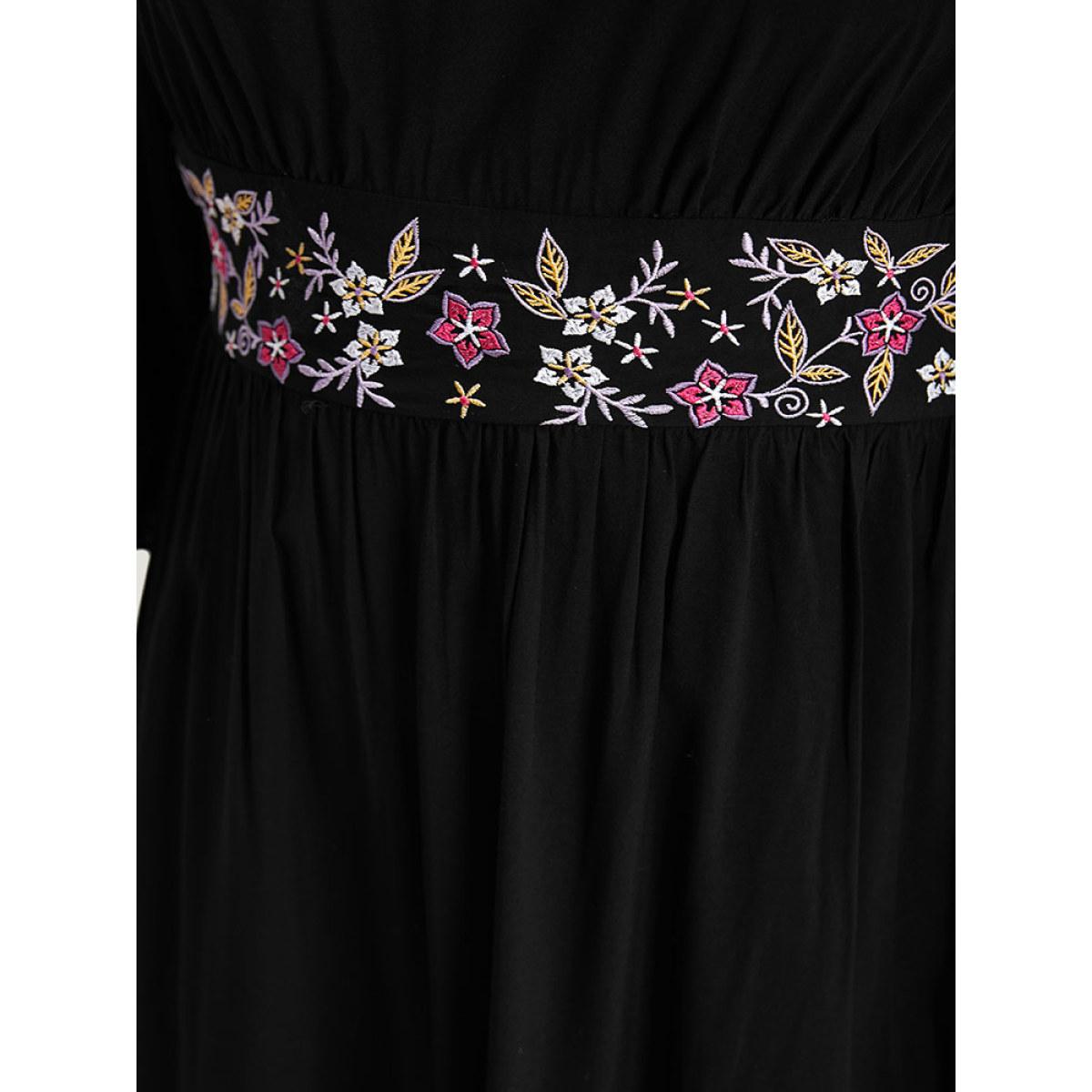 Plus Size Floral Embroidered Patchwork Pocket Elastic Cuffs Dress Black Women Vacation Elastic cuffs V-neck Elbow-length sleeve Curvy Midi Dress BloomChic 22-24/3X Product Image