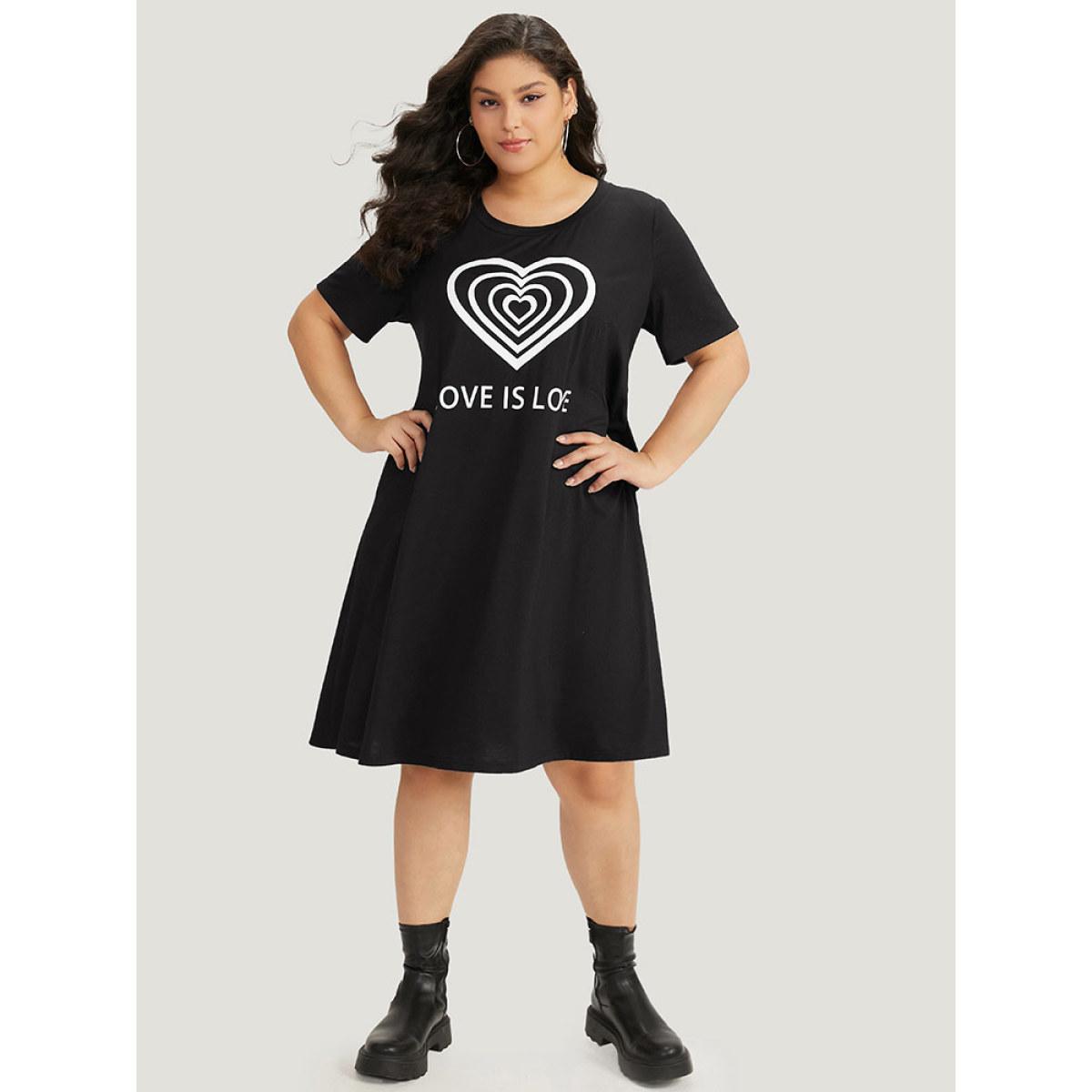 Plus Size Supersoft Essentials Heart & Letter Pocket Crew Neck Dress Black Women Casual Plain Curvy Midi Dress BloomChic 12/L Product Image