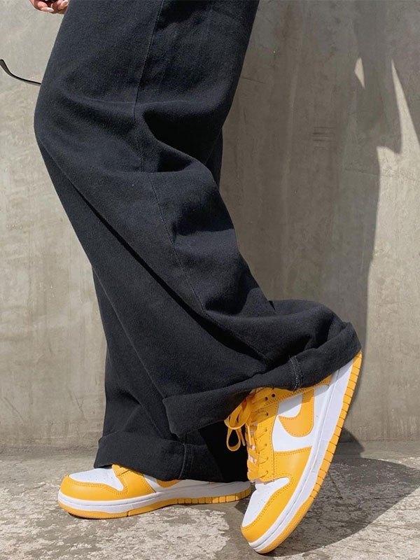 Relaxed Mid Waist Boyfriend Jeans Product Image