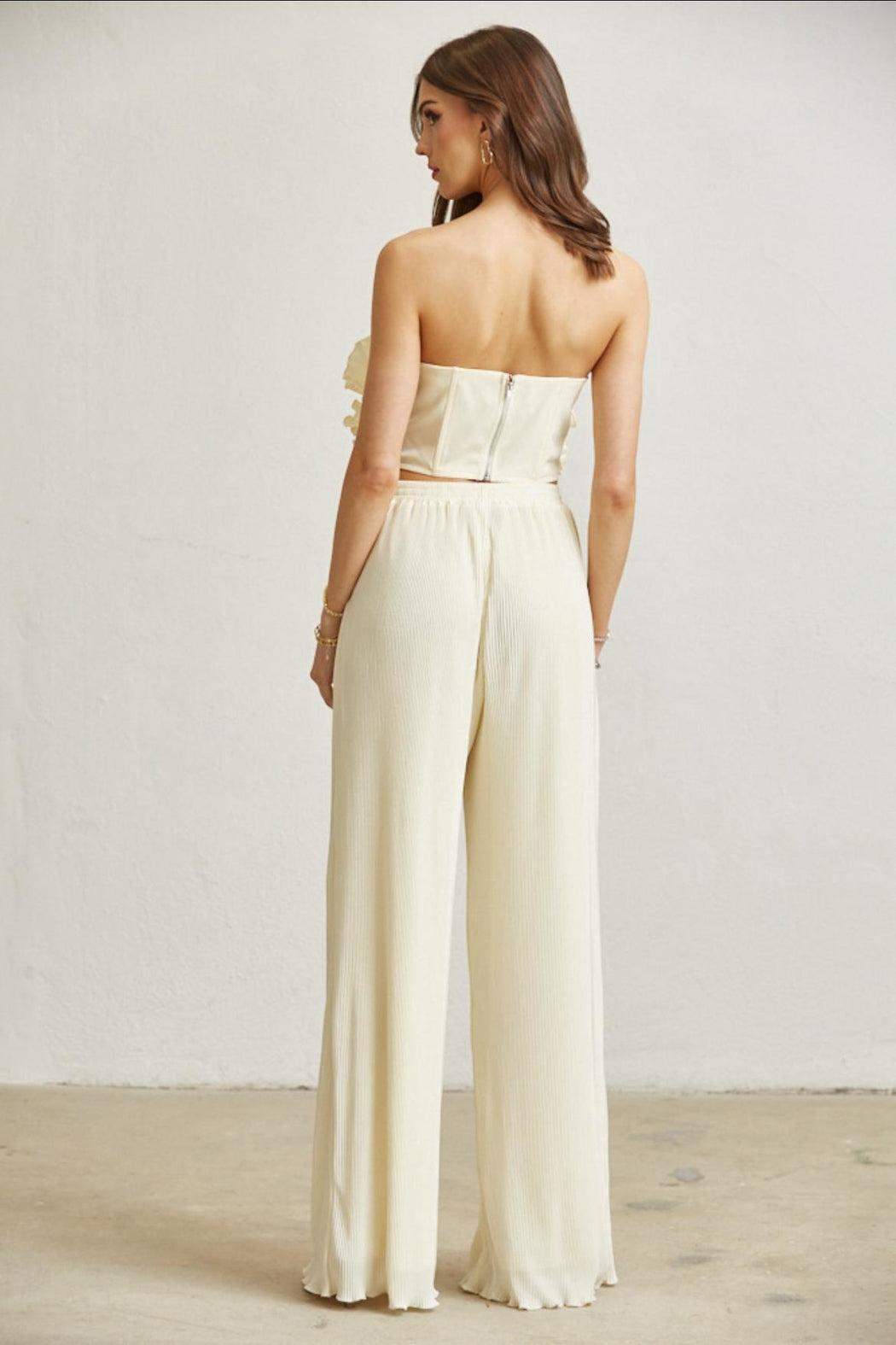 Pleated Pants Set Product Image