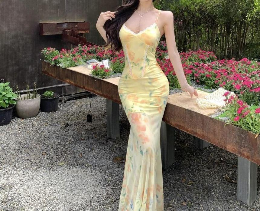 Spaghetti Strap V-Neck Floral Print Maxi Dress Product Image