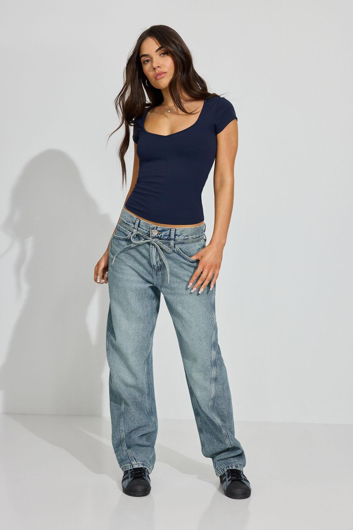 Low Rise Baggy Jeans Product Image
