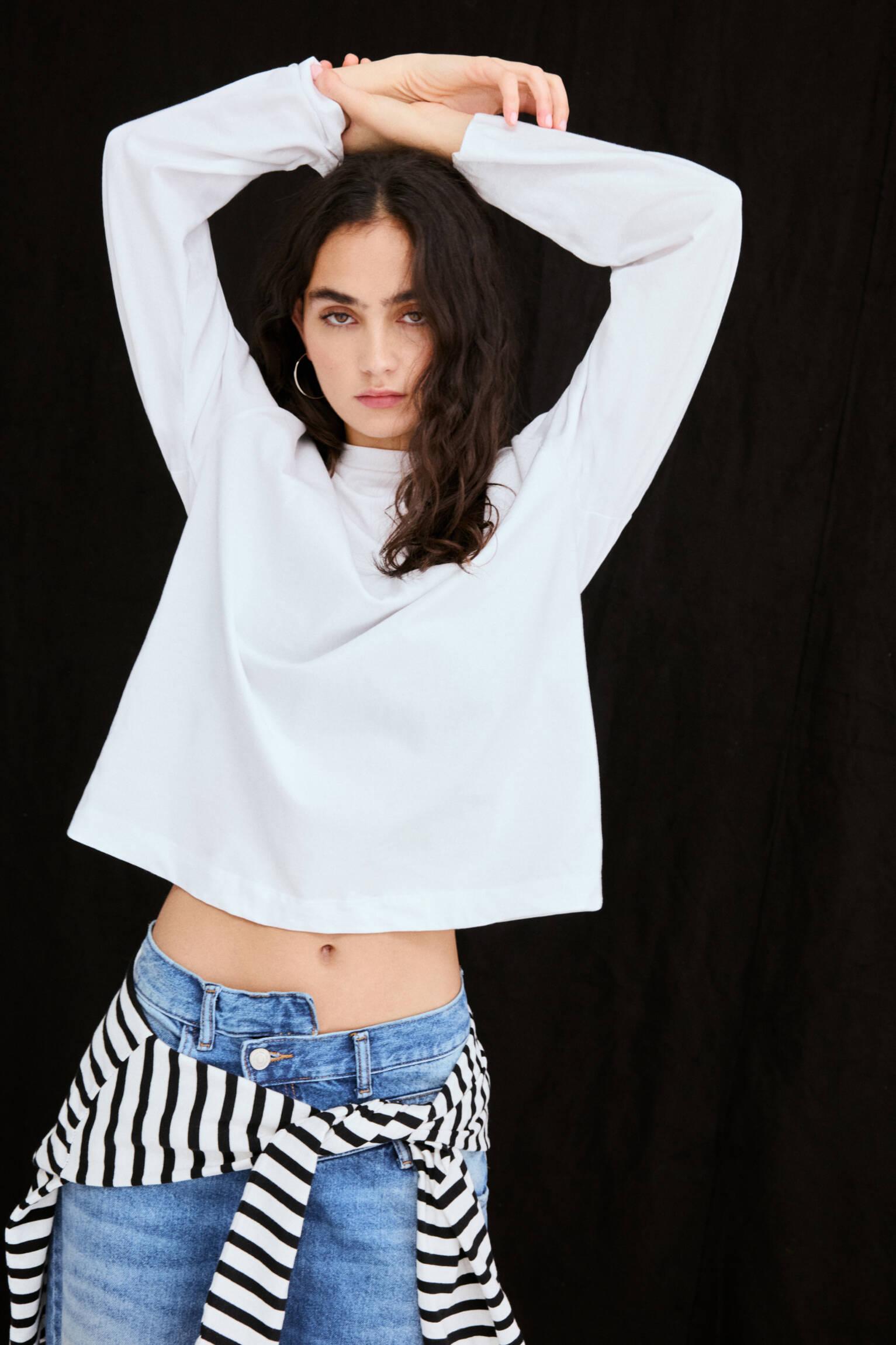 Oversize long sleeve T-shirt Product Image