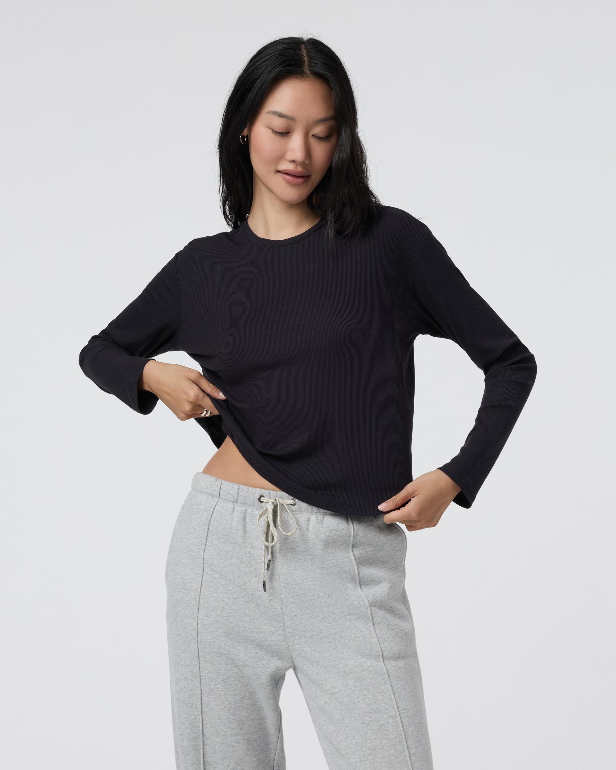 Long Sleeve Cove Relaxed Tee Product Image