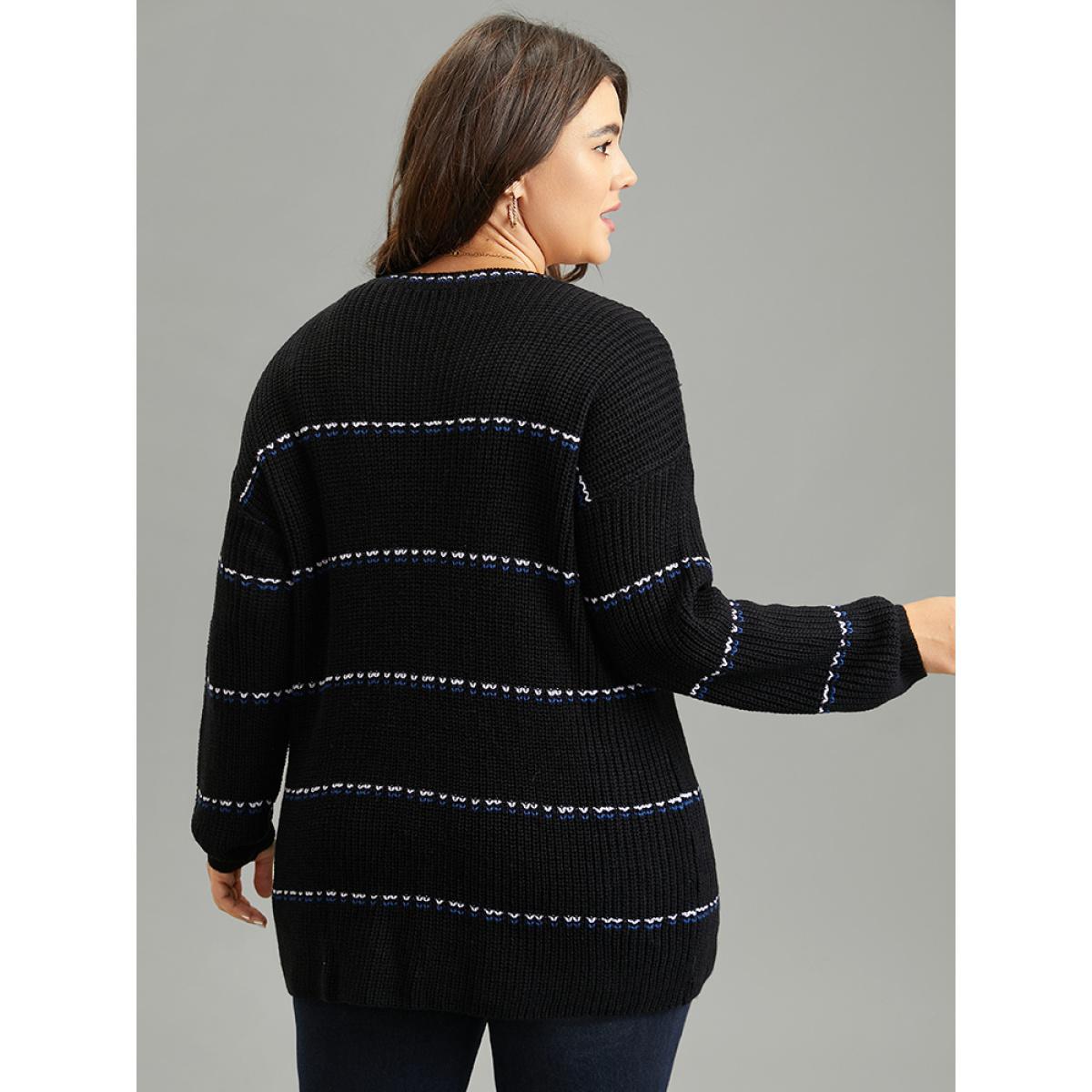 Plus Size Contrast Striped Round Neck Elastic Cuffs Pullover Black Women Casual Loose Long Sleeve Everyday Pullovers BloomChic 28/5X Product Image