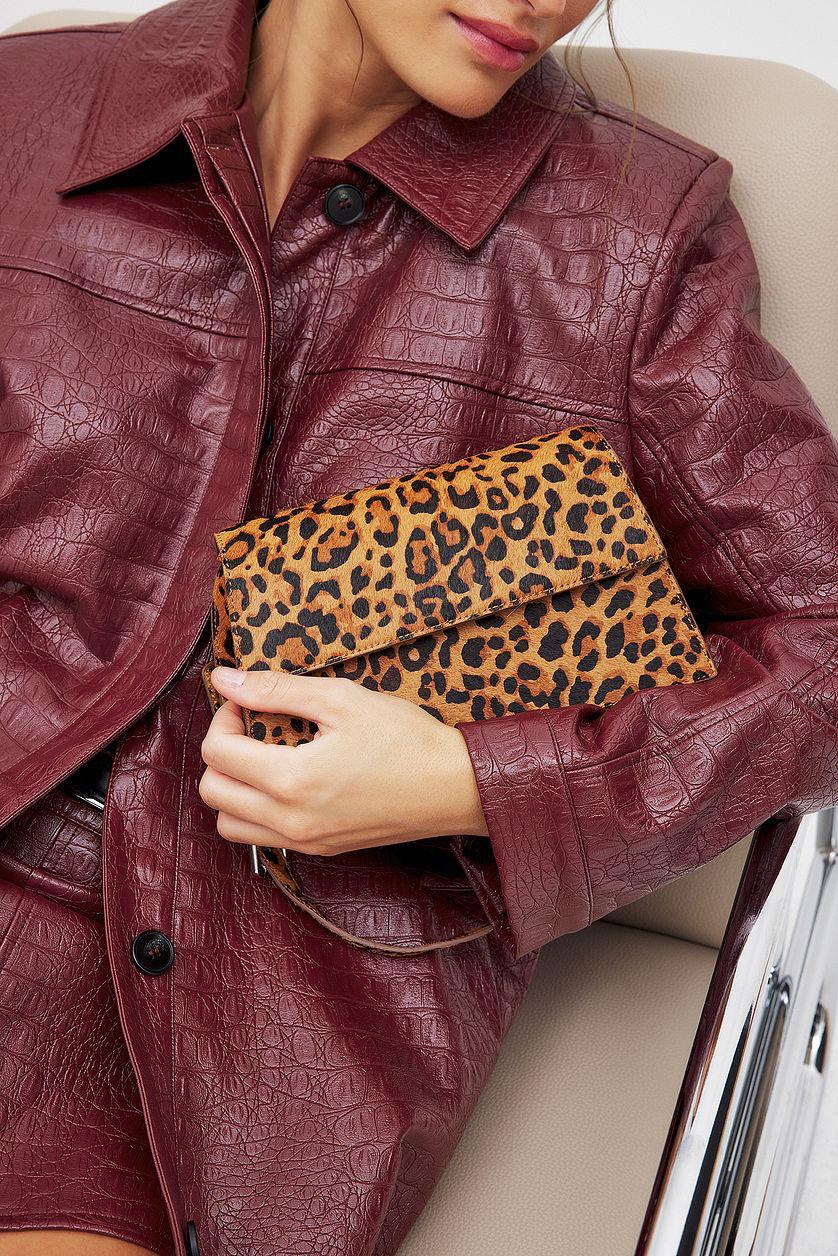 Leather Sharp Shoulder Bag Product Image