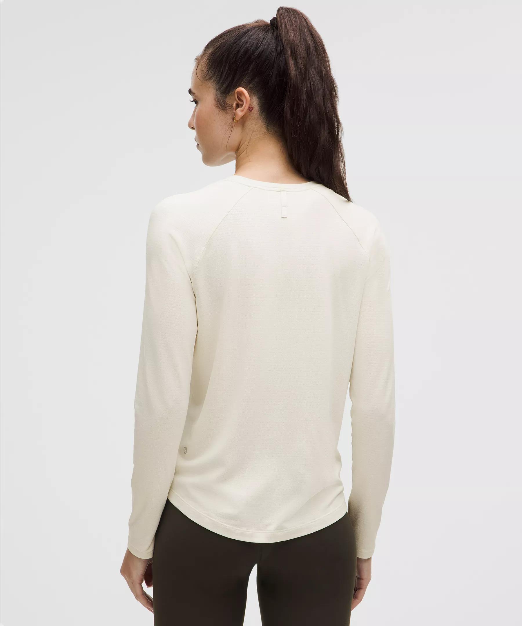 License to Train Classic-Fit Long-Sleeve Shirt Product Image