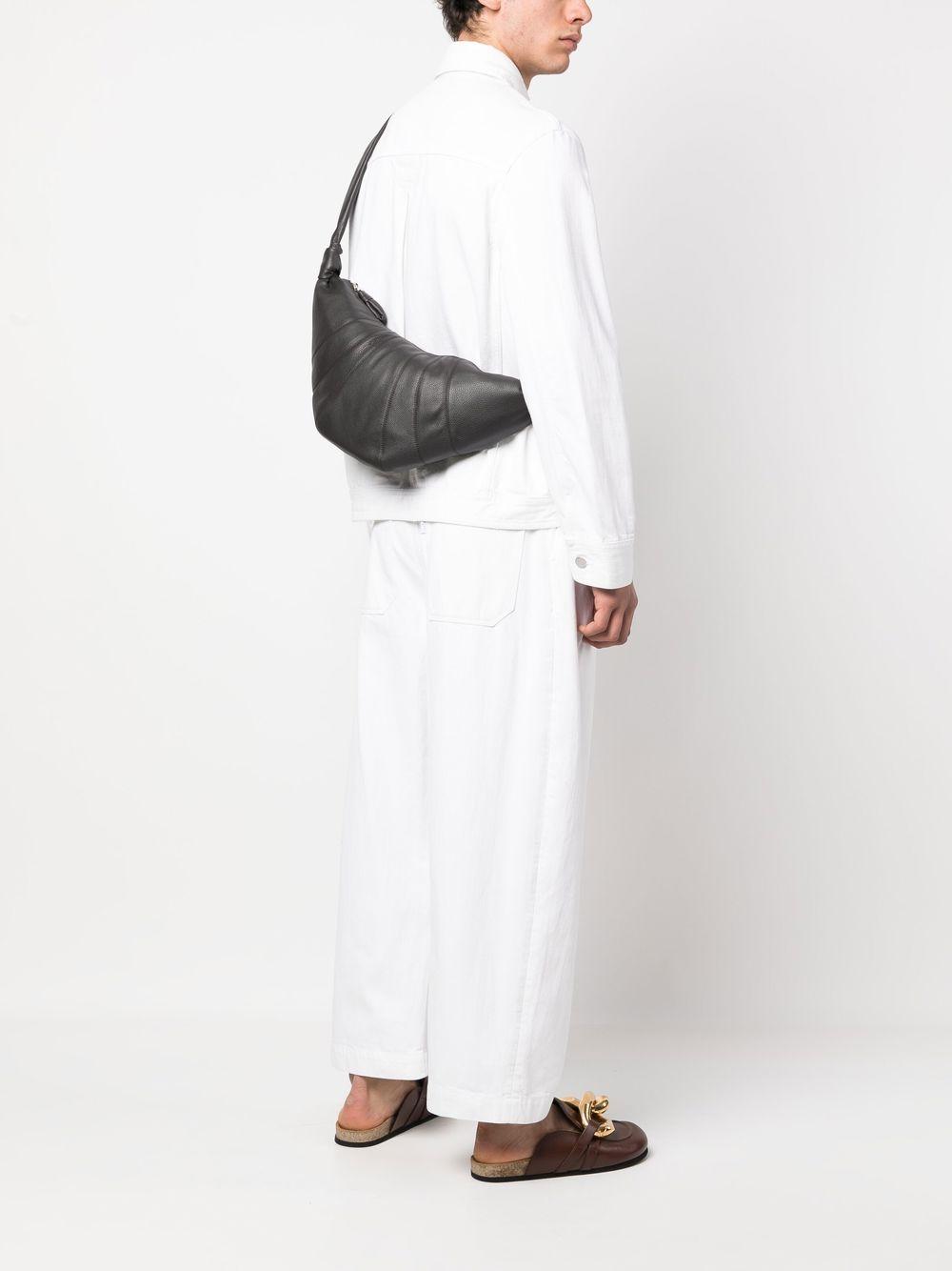 Croissant crossbody bag Product Image