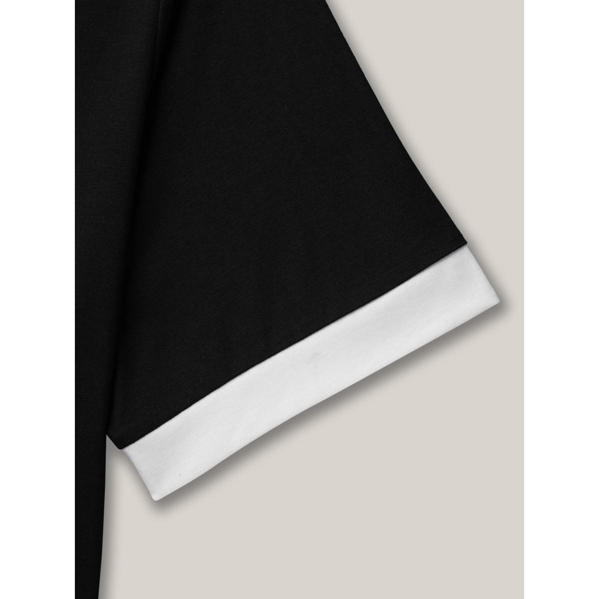 Plus Size Color-Block Stretchy V-Neck T-Shirt Black Women Leisure Contrast V-neck Casual T-shirts BloomChic 30/6X Product Image