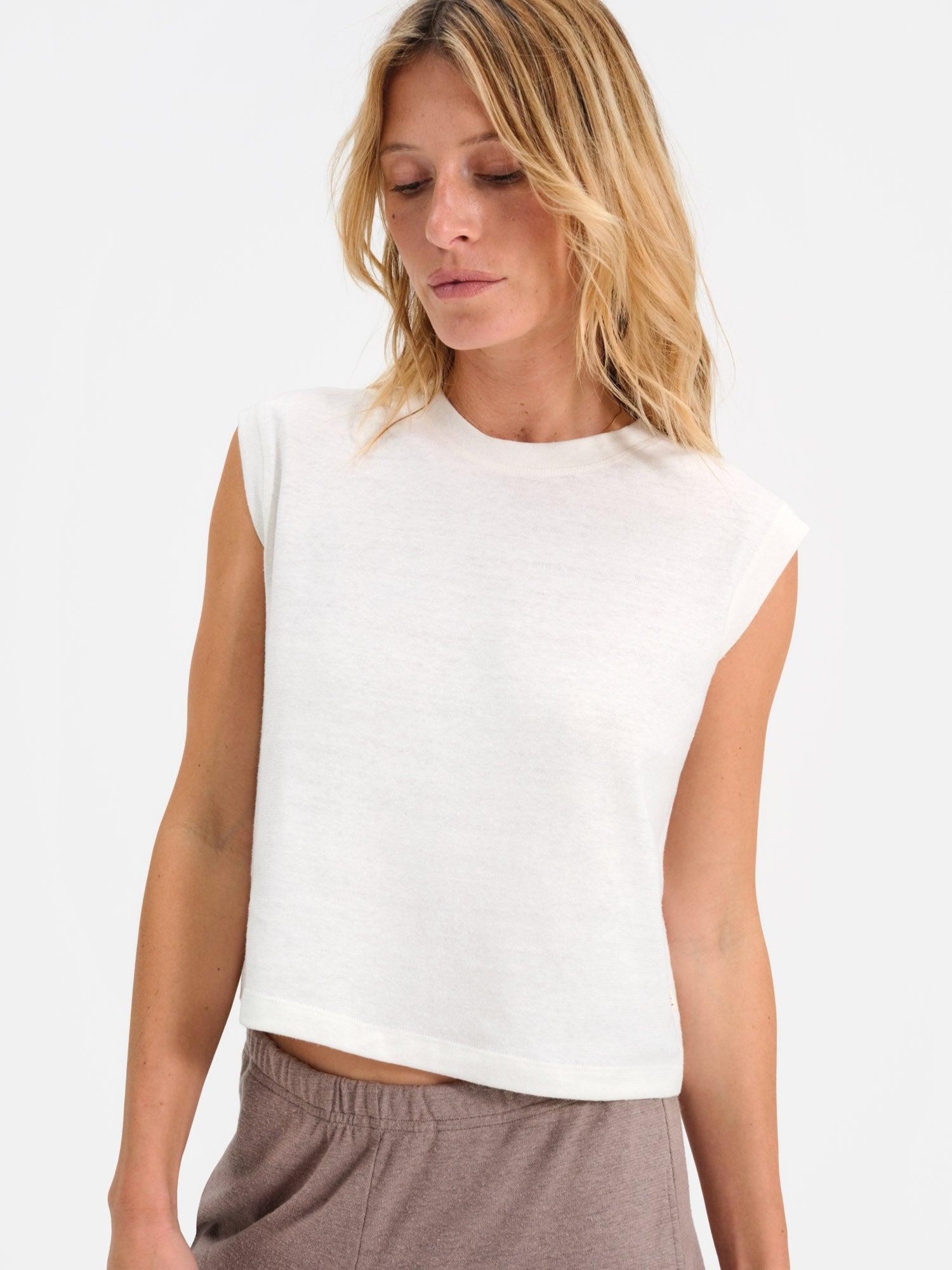 Regenerative Hemp Muscle Tank Female Product Image