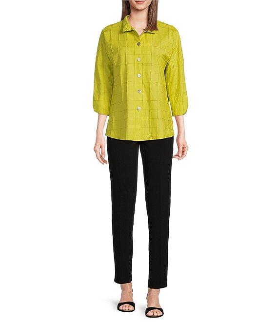 Ali Miles Textured Soft Point Collar 3/4 Sleeve Button Front Tunic Product Image