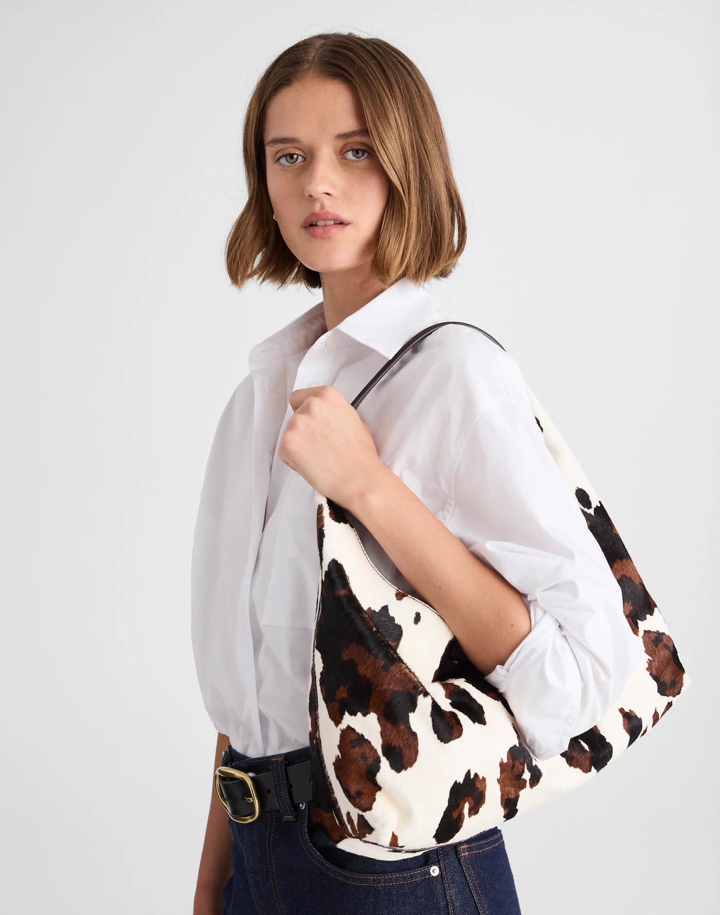 The Mylie Shoulder Bag in Cowhide Leather Product Image