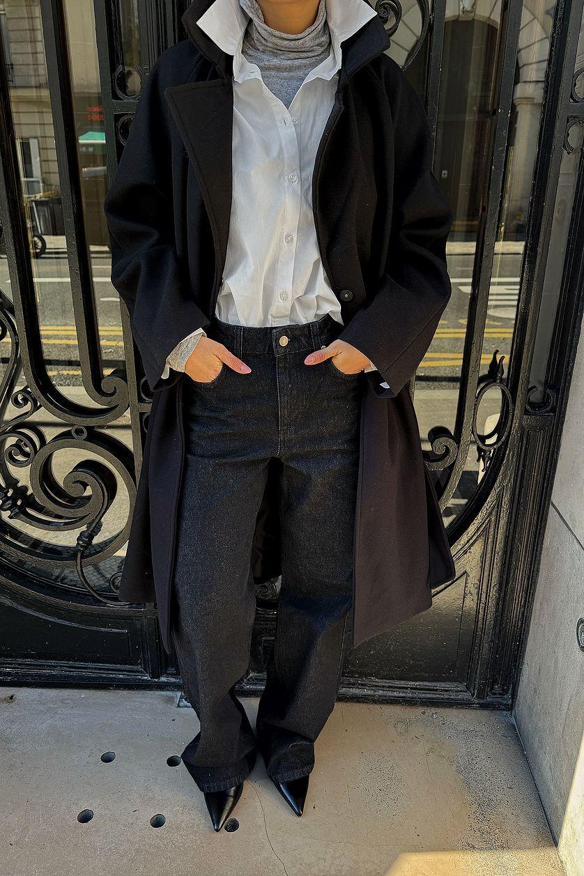 Straight Mid Waist Jeans Black Product Image