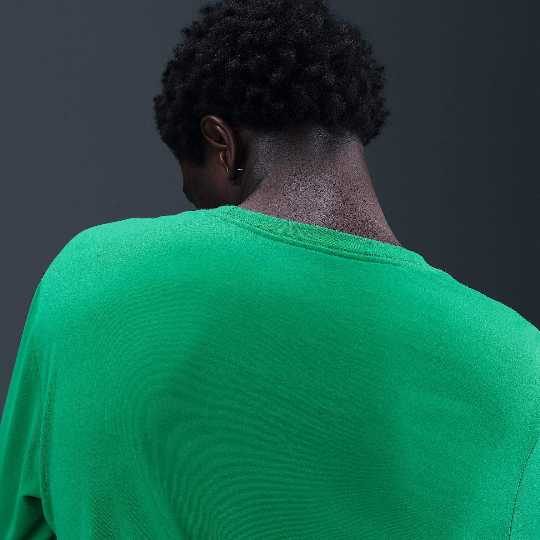 Mens Nike Sportswear Club Long-Sleeve T-Shirt | AR5193-324 Product Image