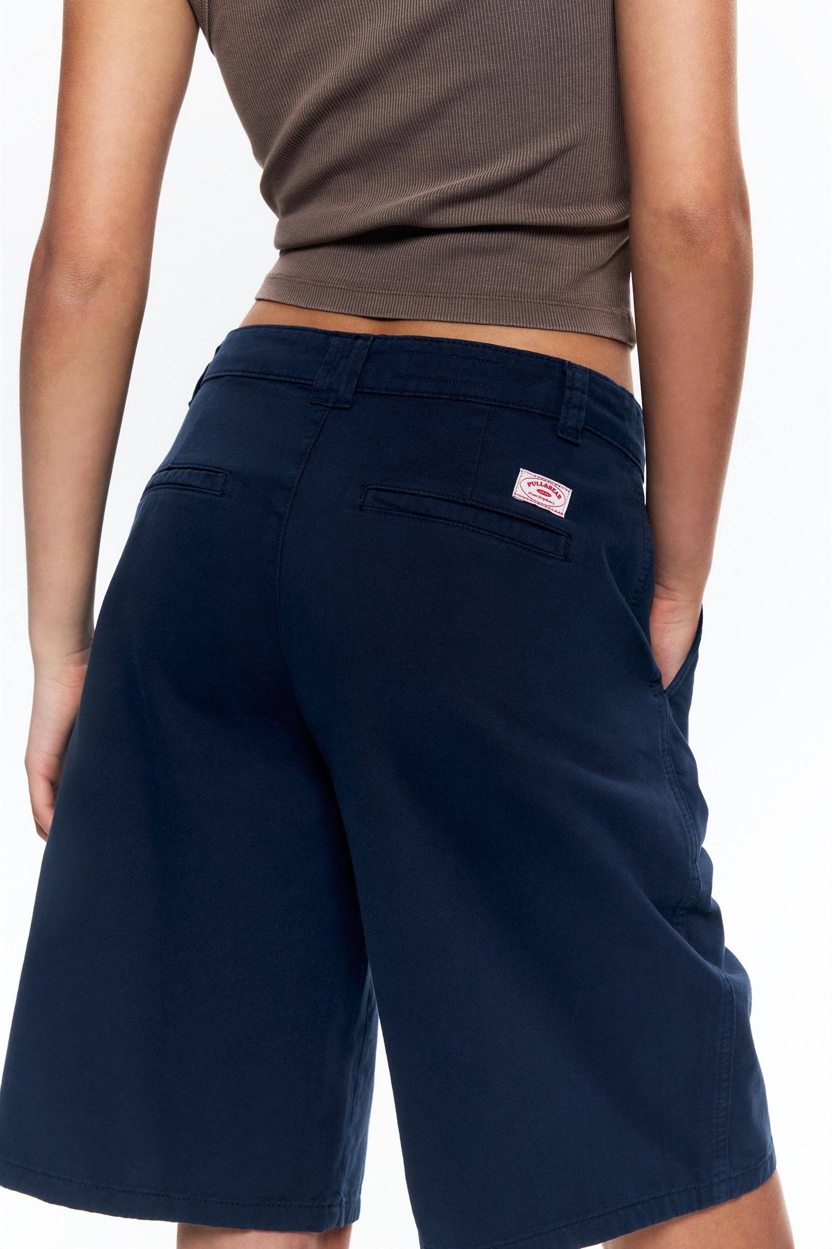 Chino Bermuda shorts Product Image