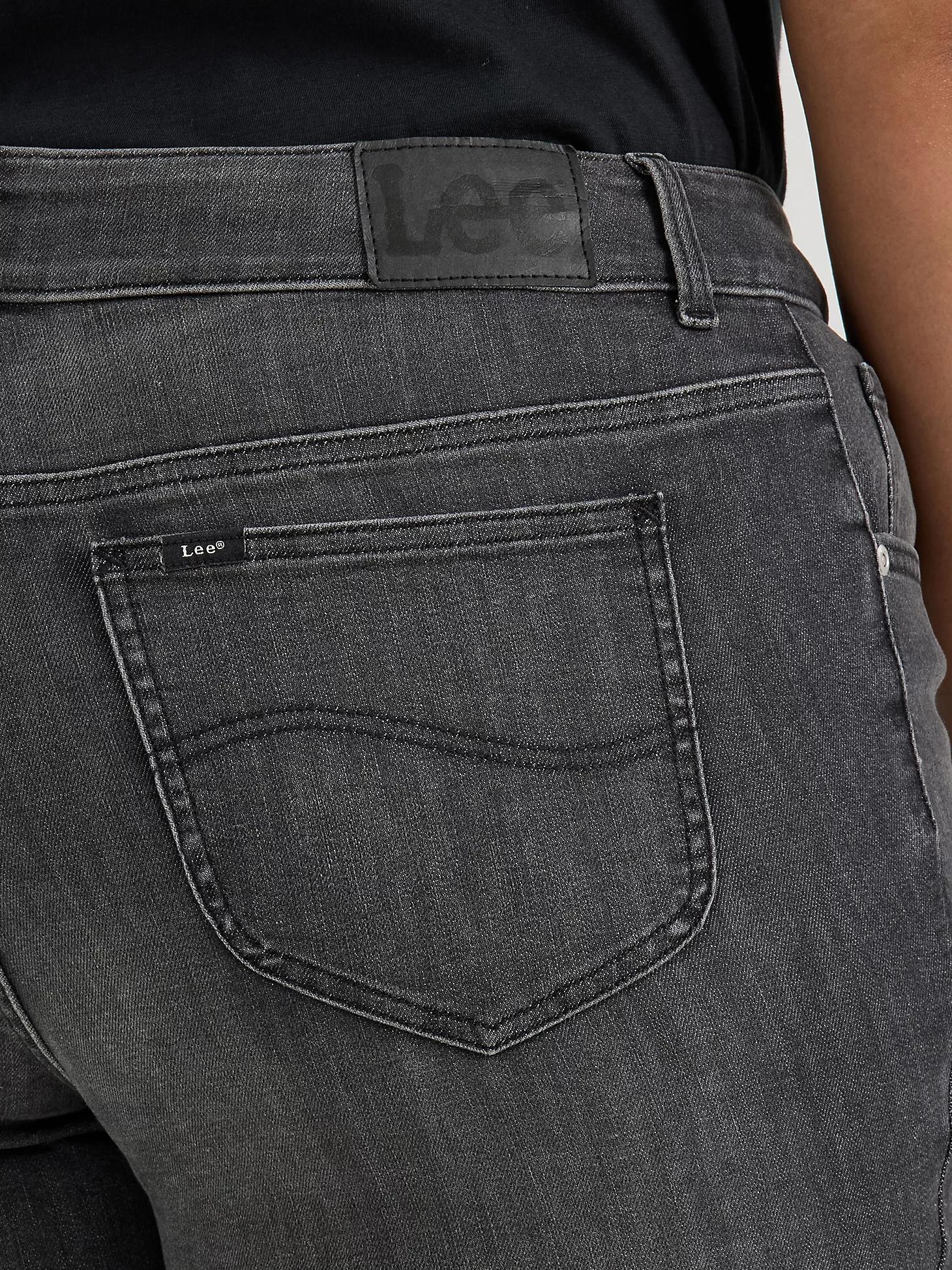 Women's Legendary 90's Taper Leg Jean (Plus) | Women's Jeans | Lee® Product Image