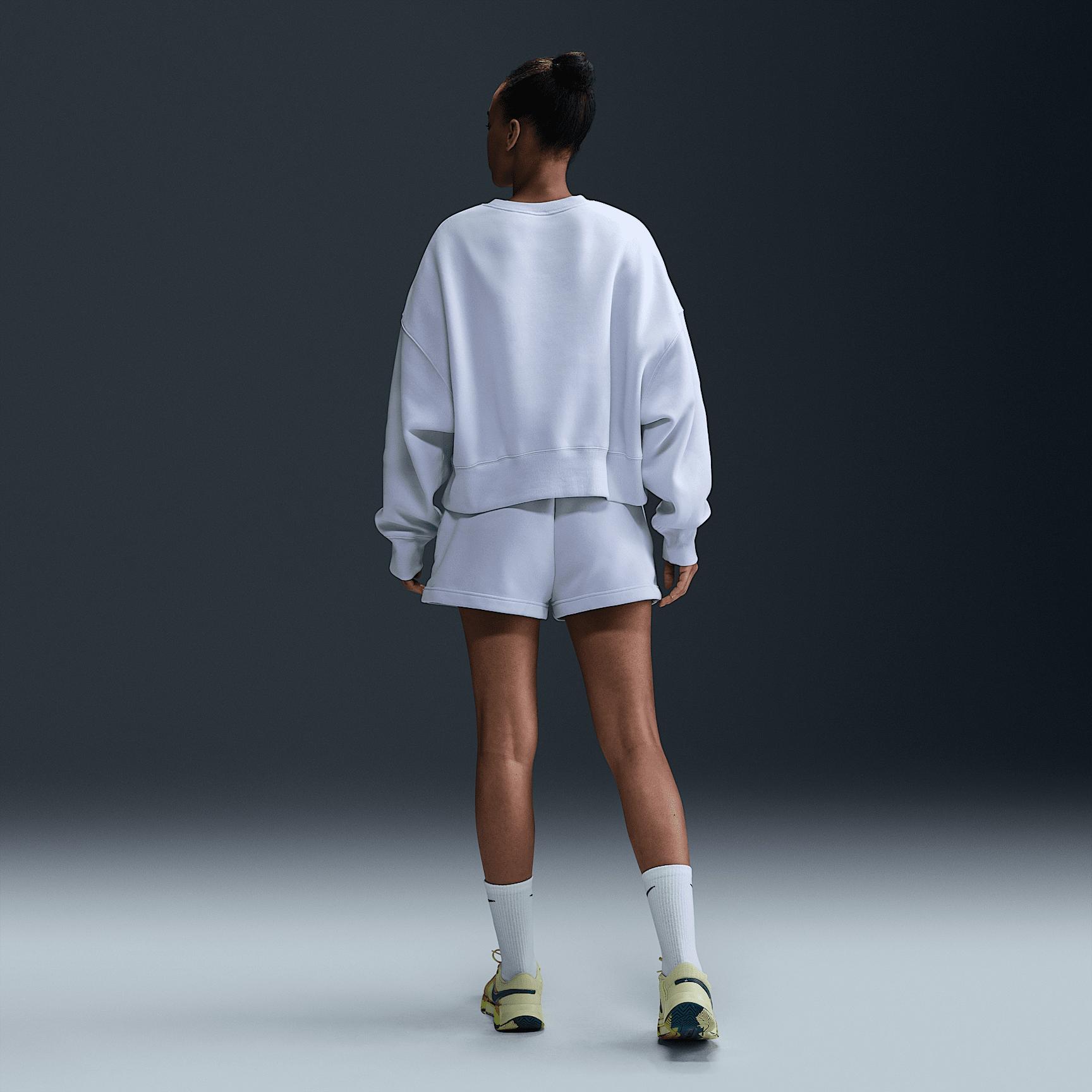 NikeCourt Phoenix Fleece Women's High-Waisted Loose Shorts Product Image